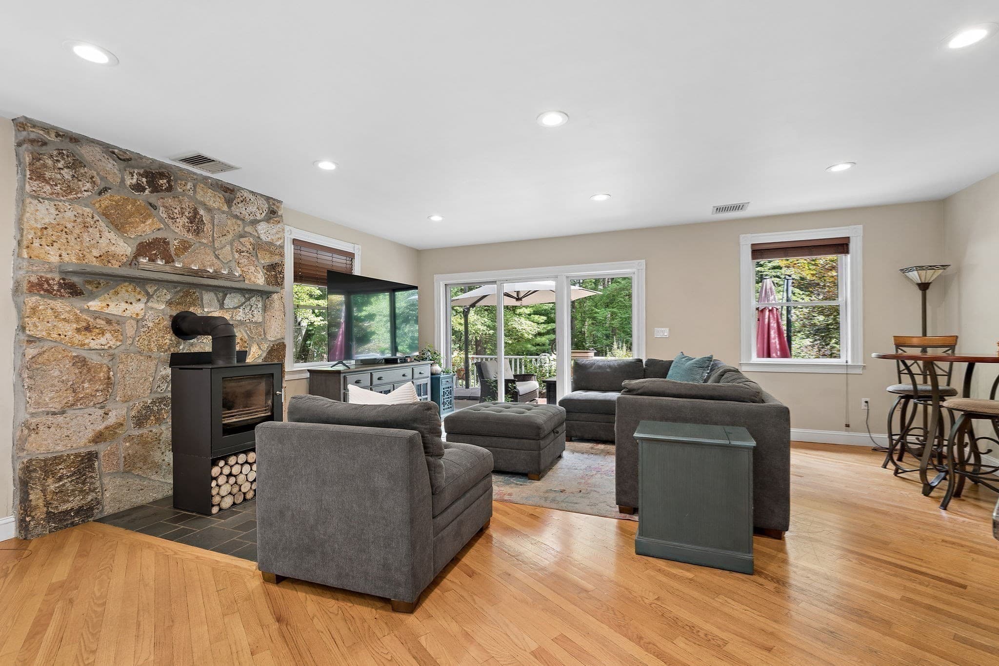 Single Family Residence at 160 Range Road, Concord MA 01742, Concord, photo 10 of 31