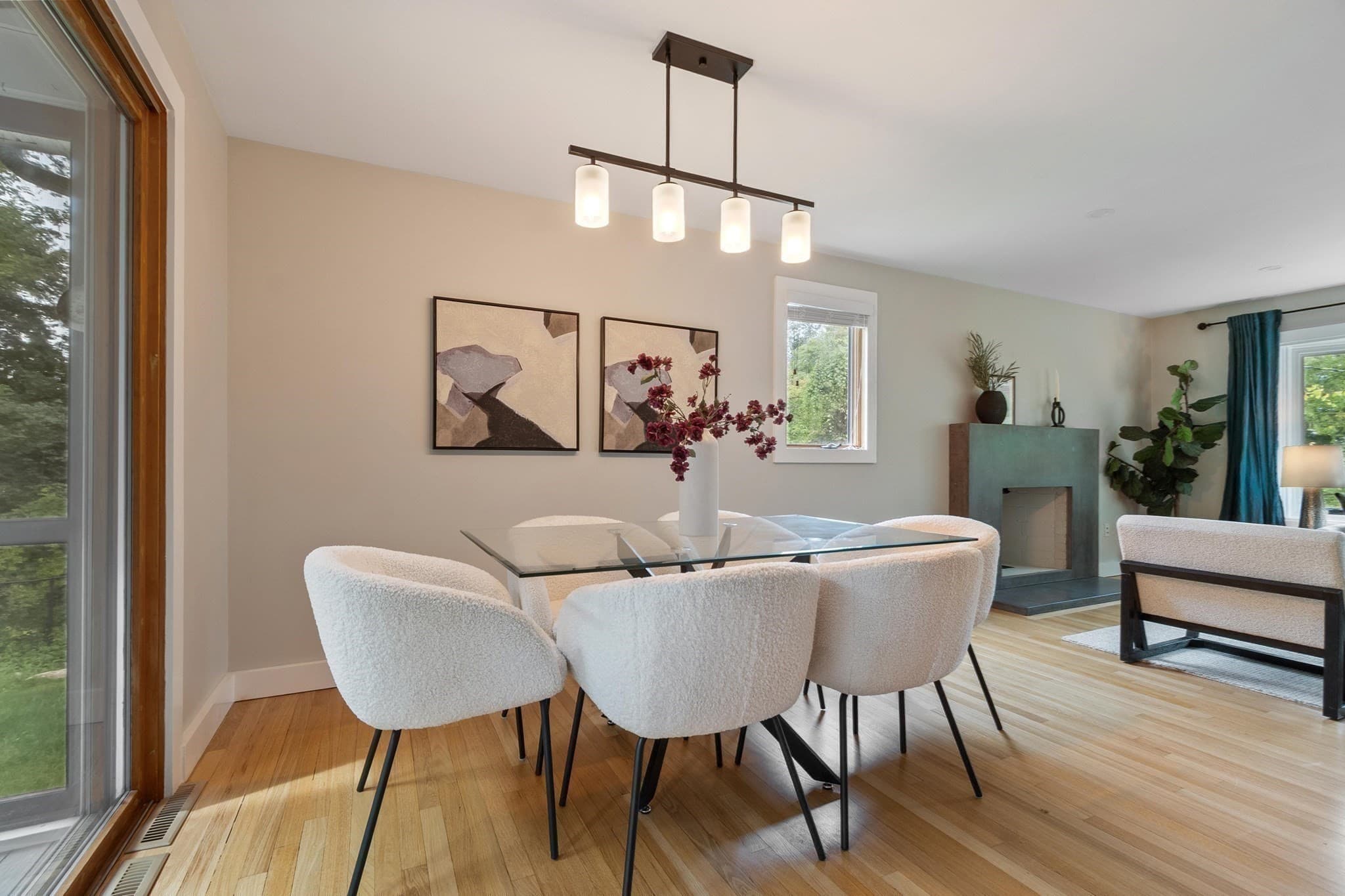 Single Family Residence at 186 High St, Chelmsford MA 01824, Chelmsford, photo 9 of 42