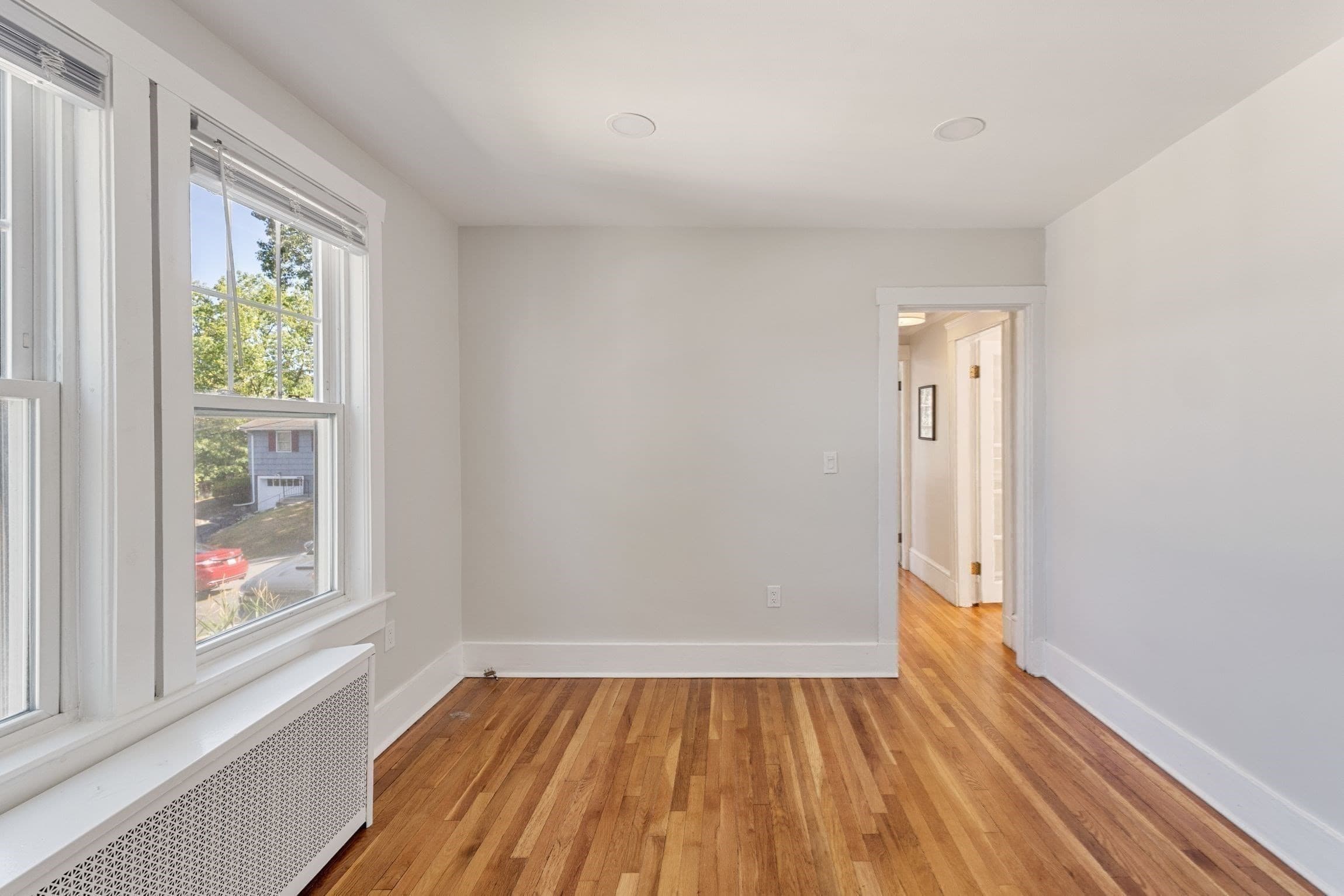 Single Family Residence at 11 Clifton Ave, Saugus MA 01906, Saugus, photo 10 of 21