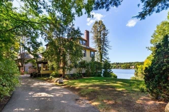 Single Family Residence at 7 Lakeview Terrace, Winchester MA 01890, Winchester, photo 9 of 42