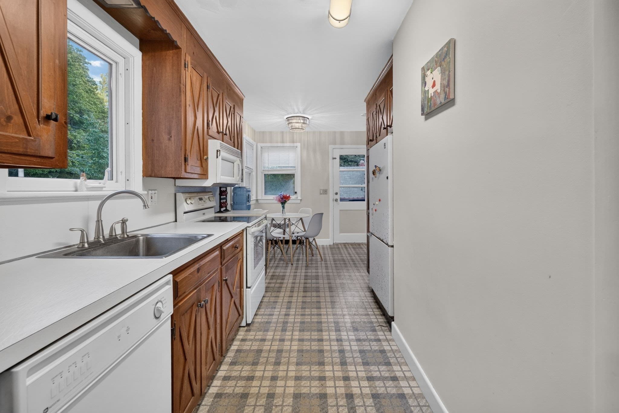 Single Family Residence at 213 Salem St, Andover MA 01810, Andover, photo 9 of 31