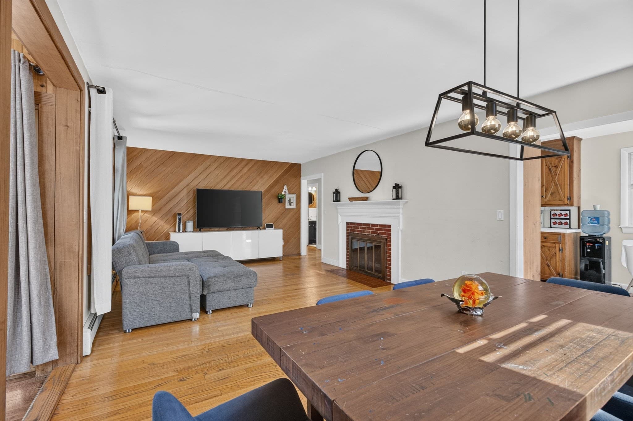 Single Family Residence at 213 Salem St, Andover MA 01810, Andover, photo 4 of 31