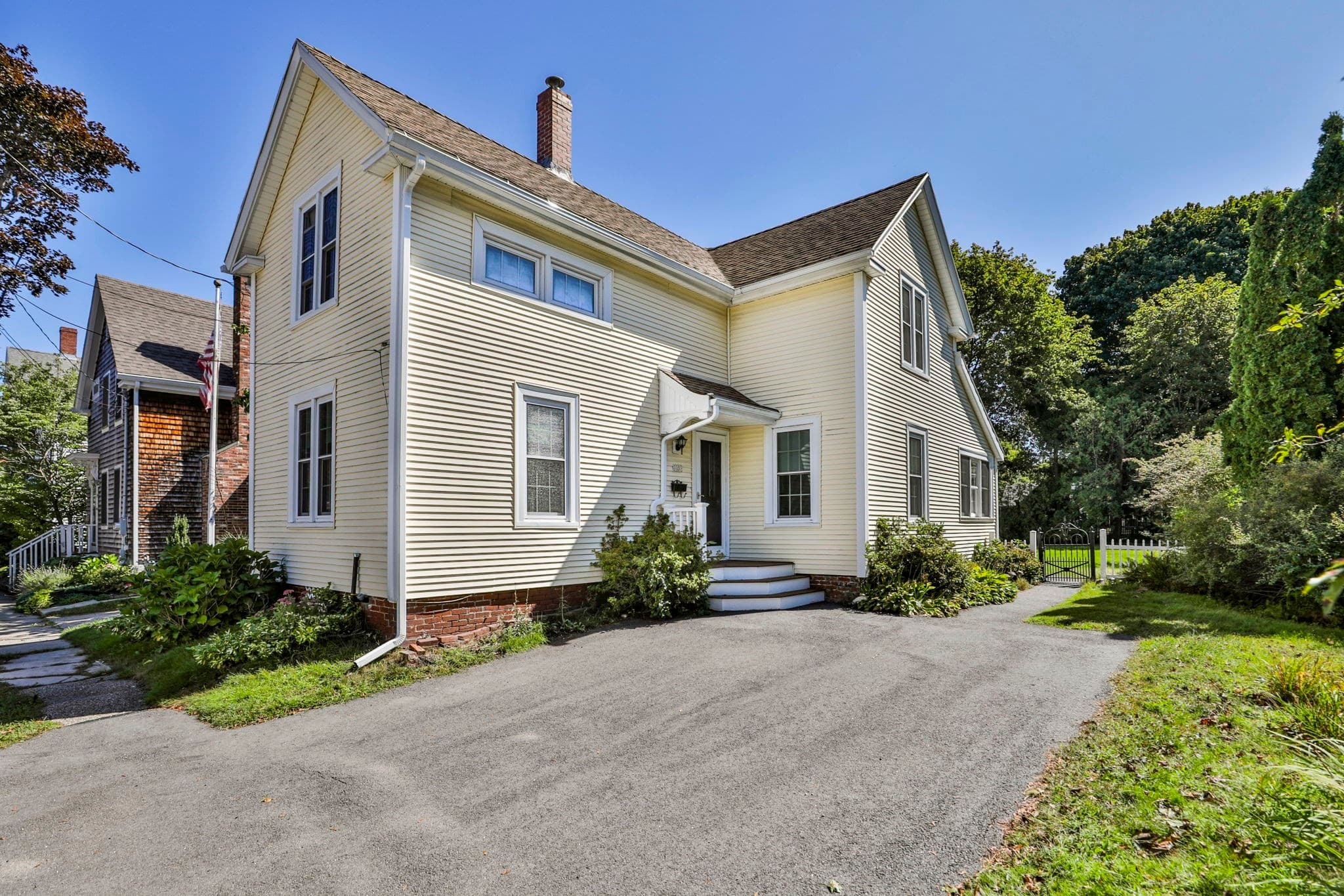 13 Collins St, Newburyport MA 01950