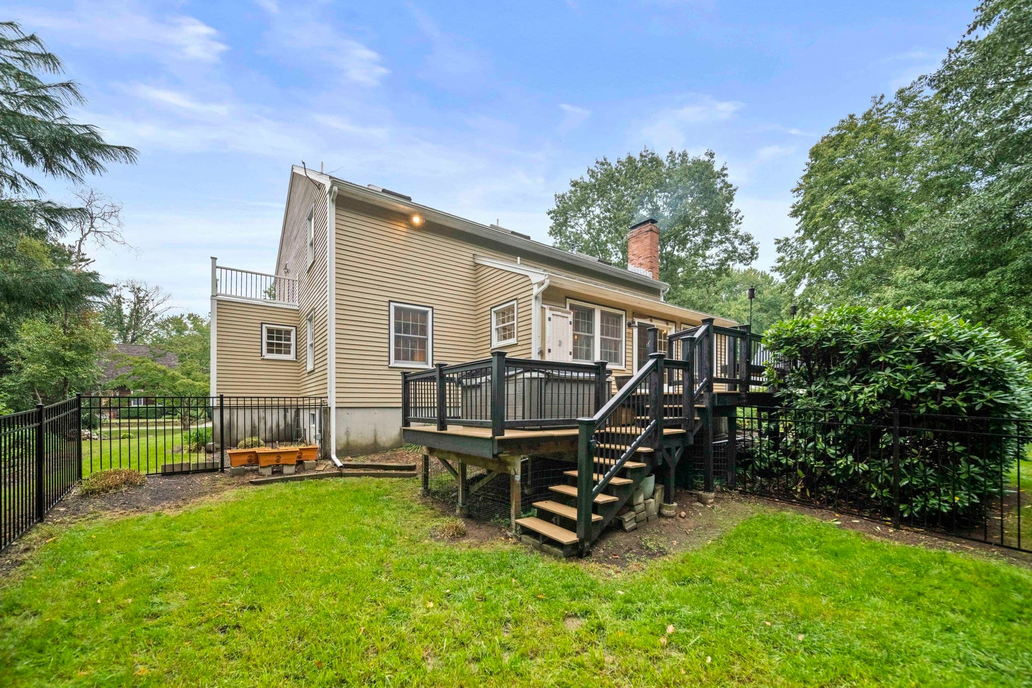 Single Family Residence at 1 Millets Ln, Manchester MA 01944, Manchester, photo 37 of 42