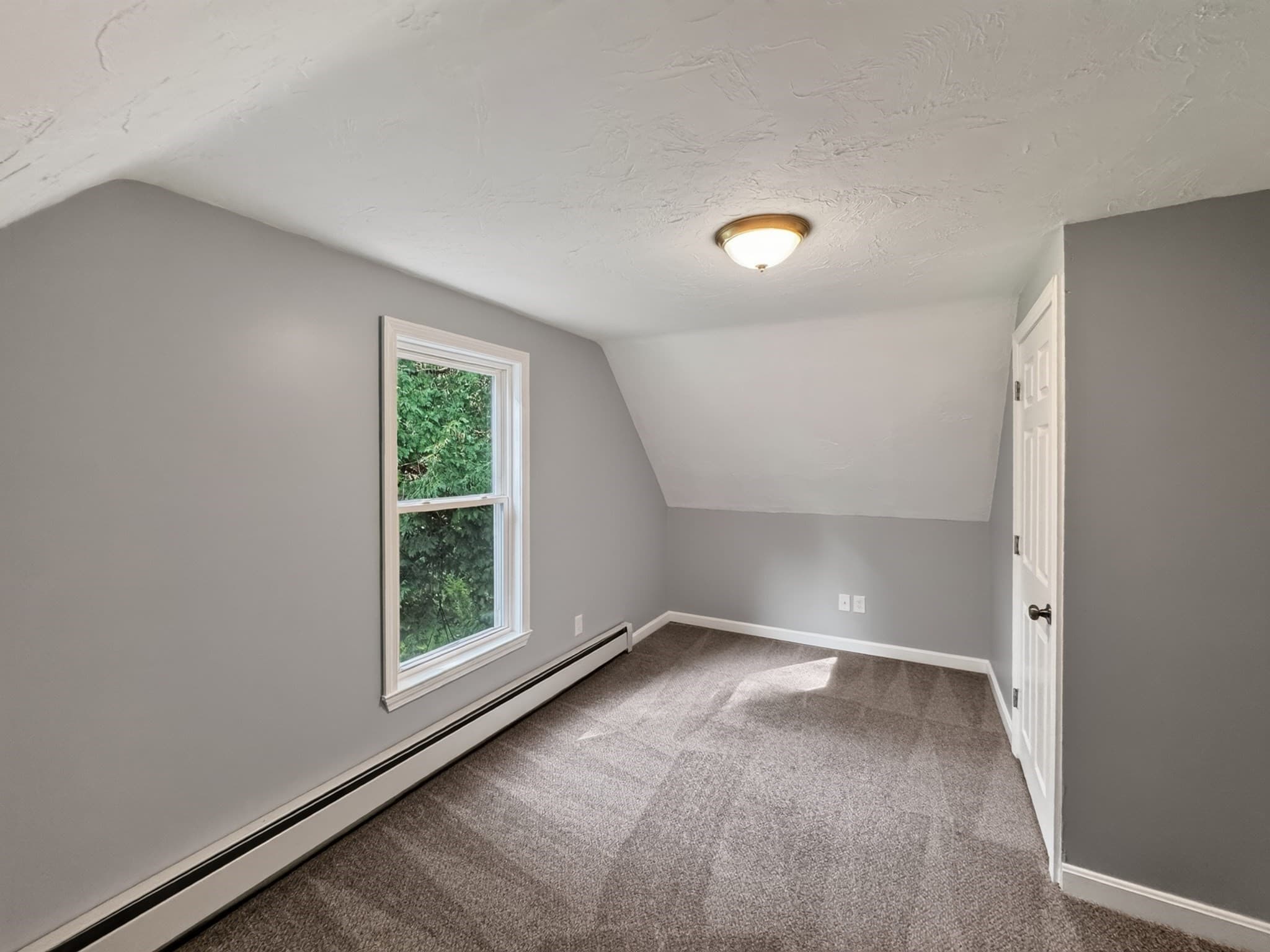 Single Family Residence at 660 Pleasant St, Leicester MA 01542, Leicester, photo 23 of 38