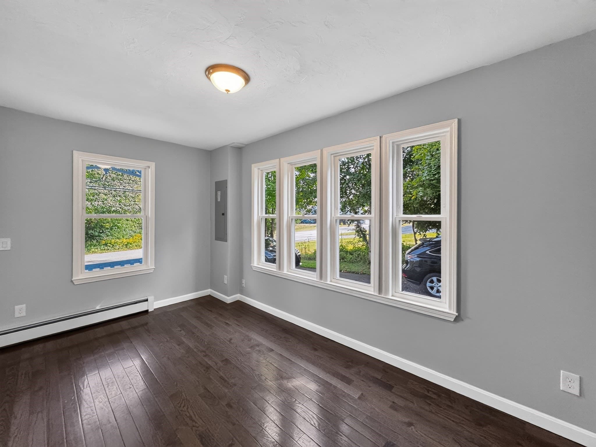 Single Family Residence at 660 Pleasant St, Leicester MA 01542, Leicester, photo 12 of 38