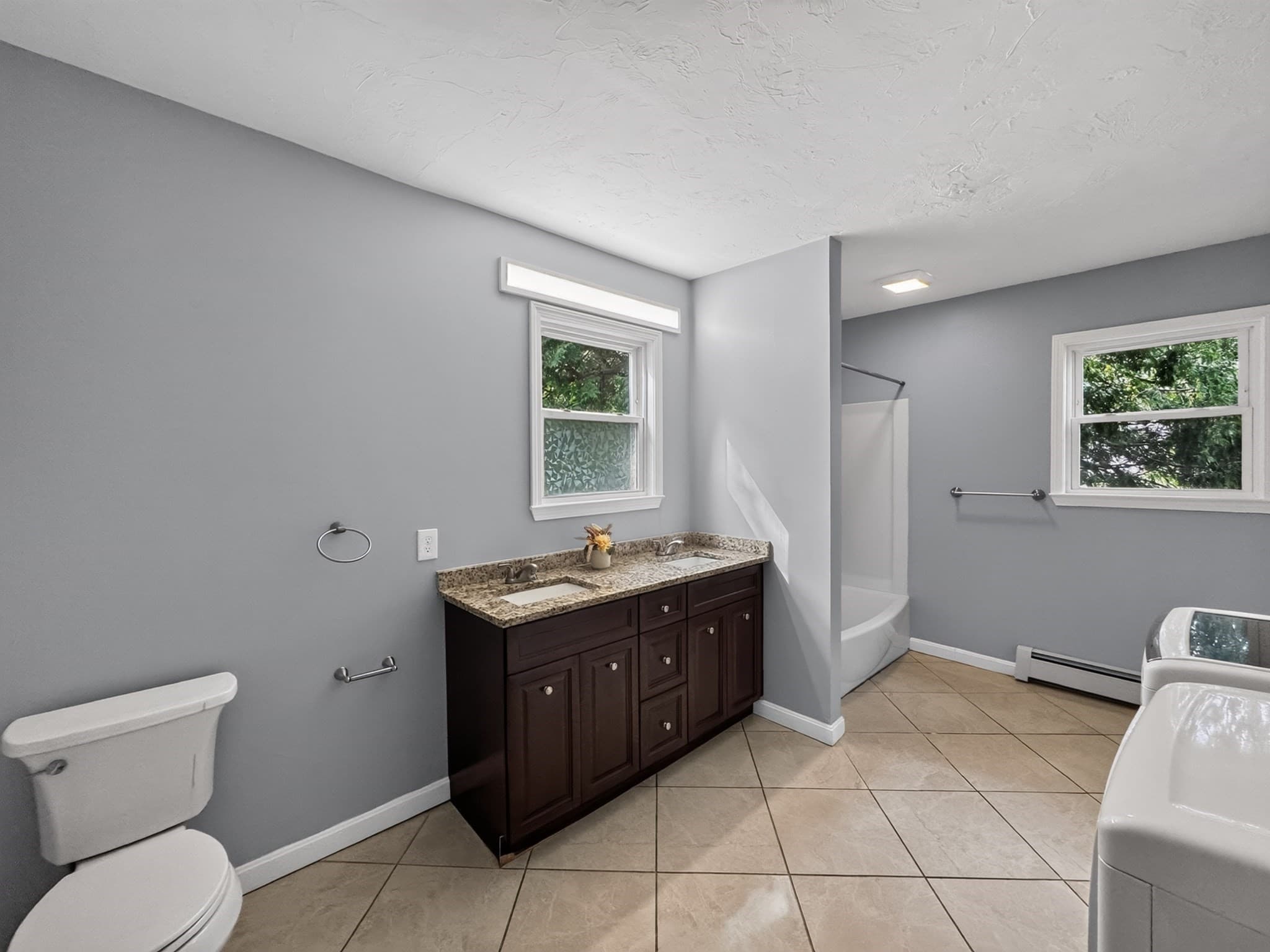 Single Family Residence at 660 Pleasant St, Leicester MA 01542, Leicester, photo 20 of 38