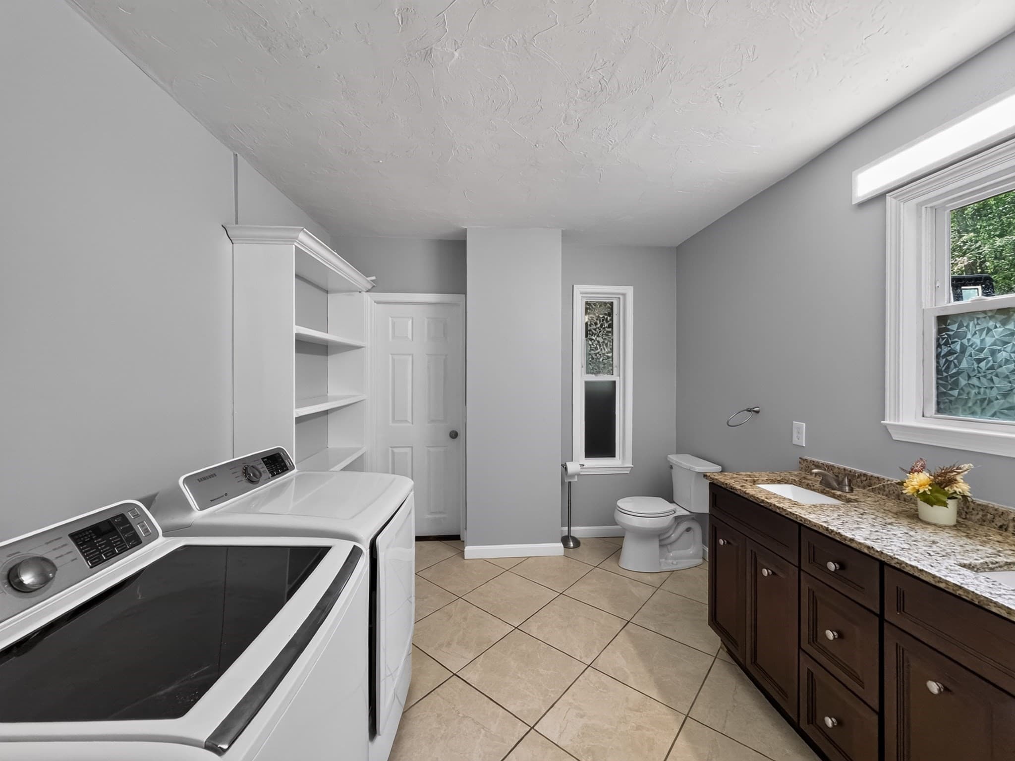 Single Family Residence at 660 Pleasant St, Leicester MA 01542, Leicester, photo 19 of 38