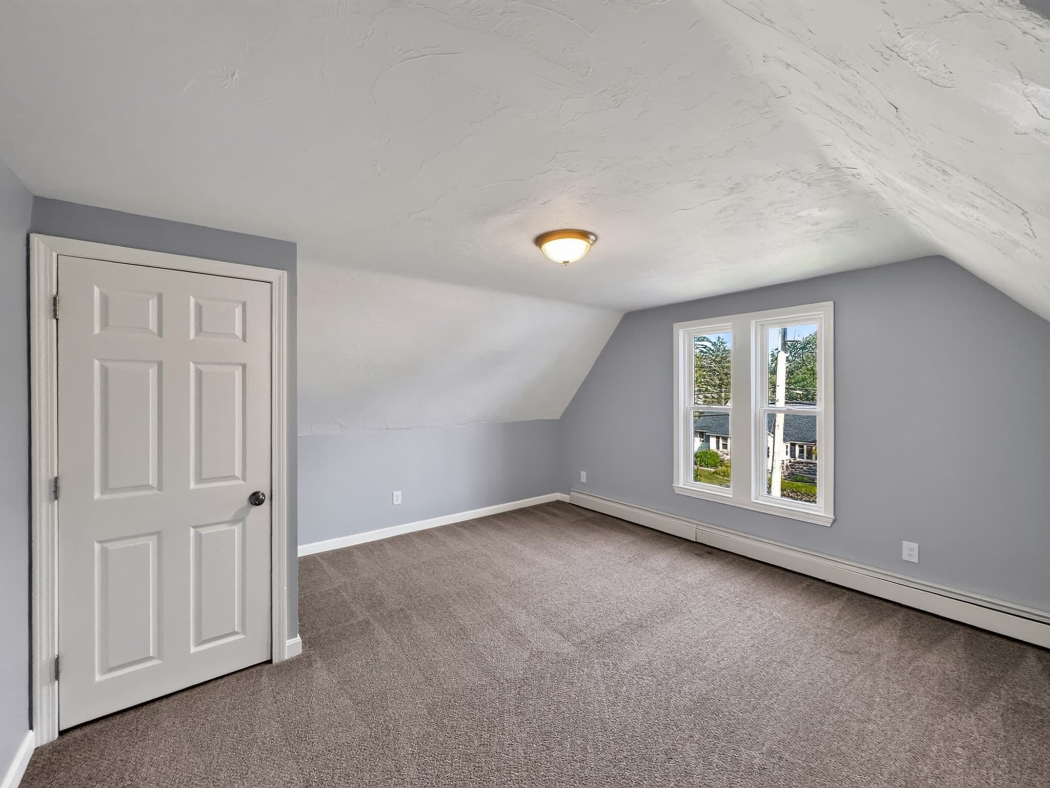 Single Family Residence at 660 Pleasant St, Leicester MA 01542, Leicester, photo 31 of 38