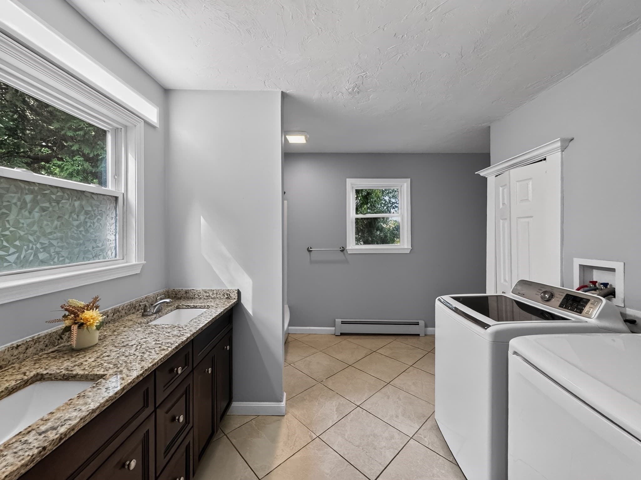 Single Family Residence at 660 Pleasant St, Leicester MA 01542, Leicester, photo 21 of 38