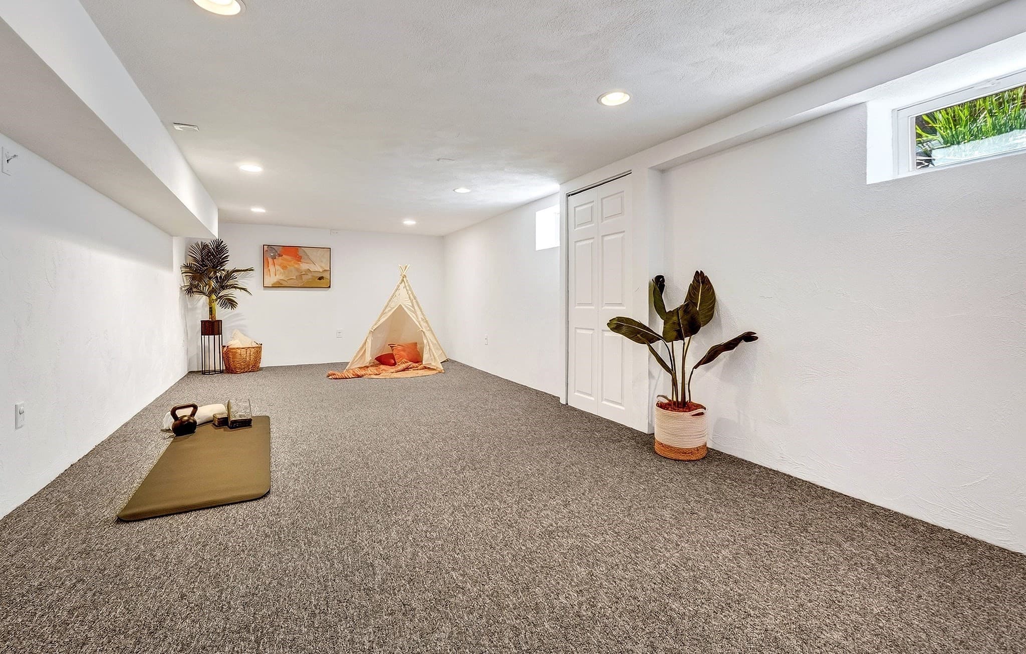 Condominium at 29-31 Jackson Ter # 29, Newton MA 02458, Newton, photo 26 of 42