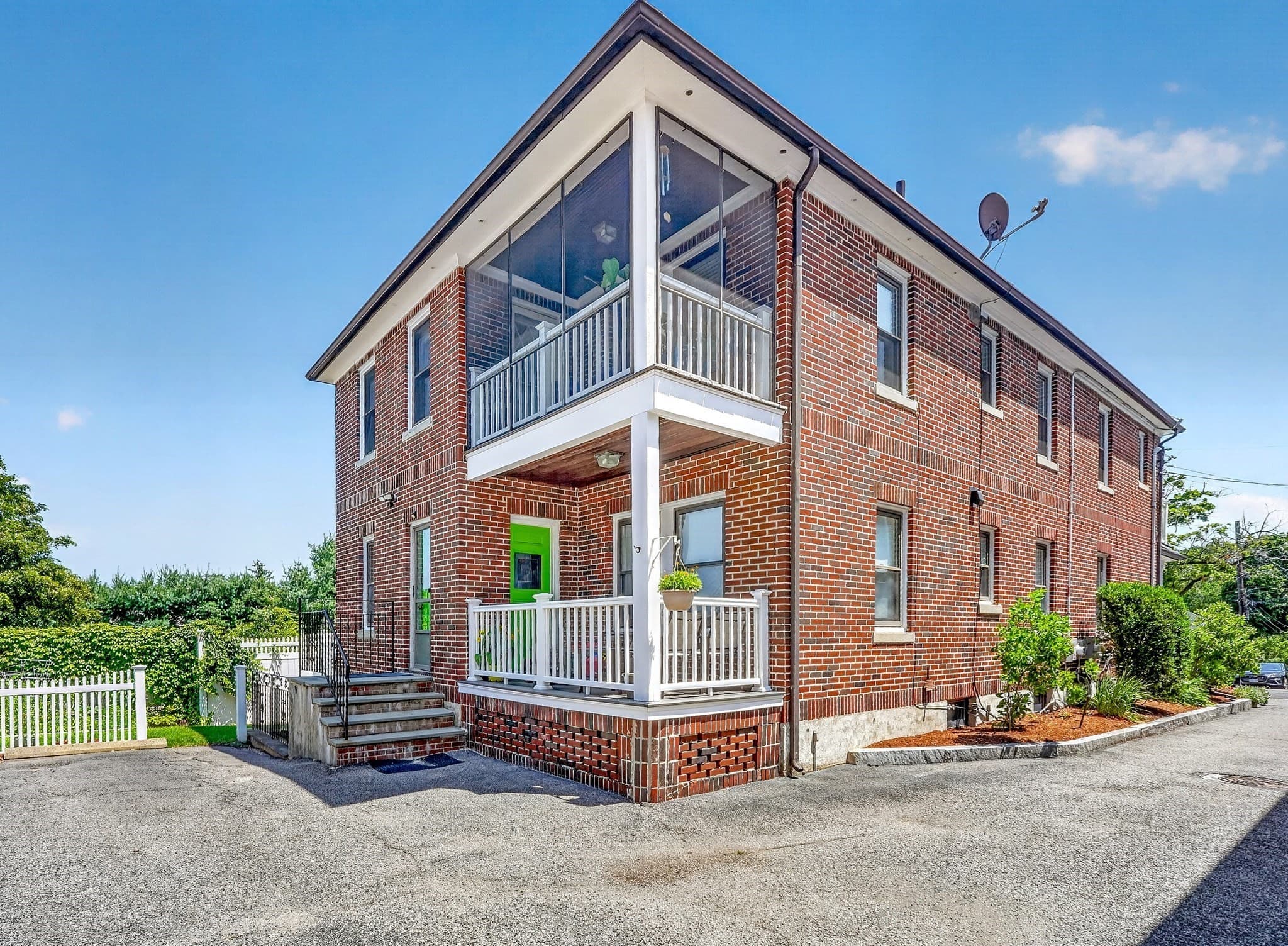 Condominium at 29-31 Jackson Ter # 29, Newton MA 02458, Newton, photo 34 of 42