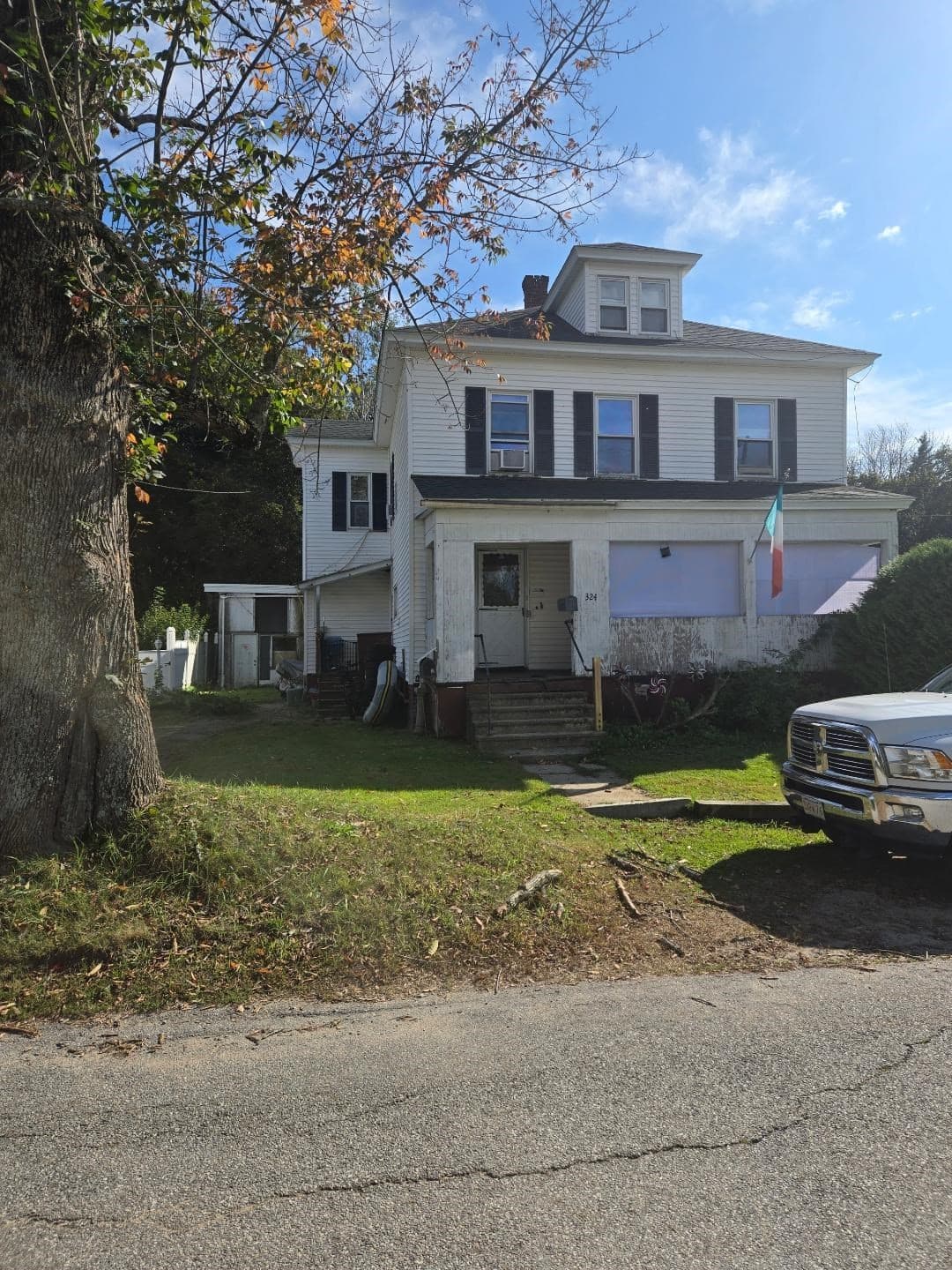 4 Family at 324 Front St, Winchendon MA 01475, Winchendon, photo 2 of 15