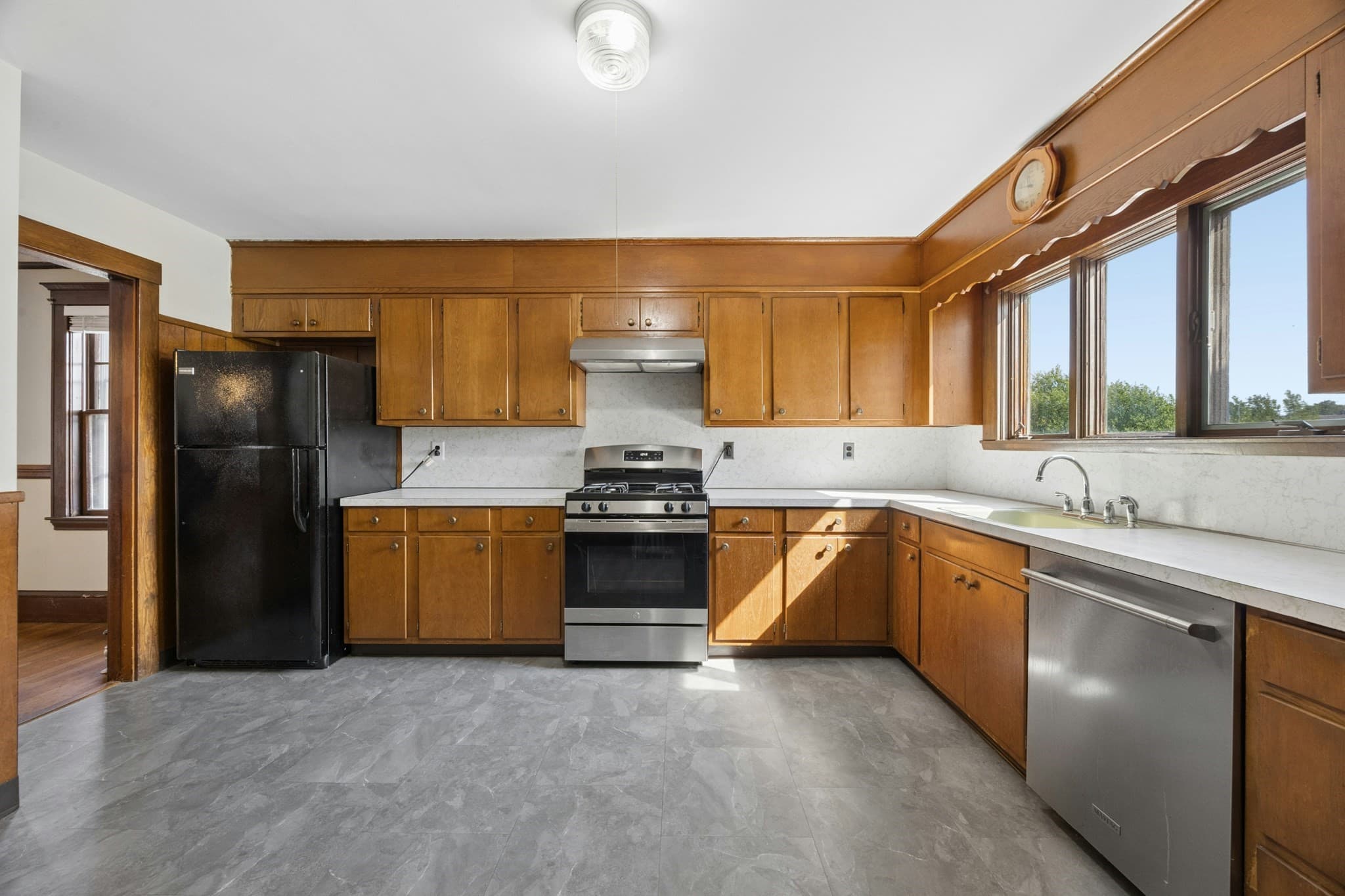 Multi Family at 32-34 Walnut St, Belmont MA 02478, photo 13 of 29