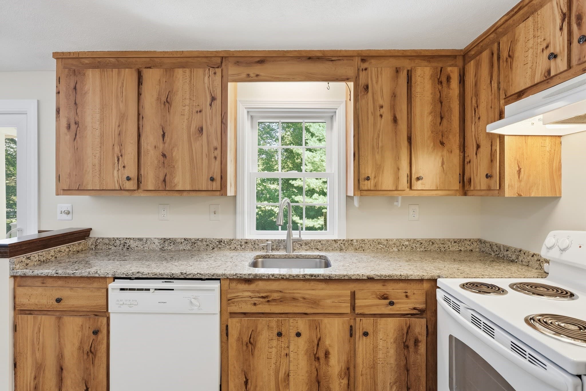 Condominium at 100 Baldwin # 100, Boxborough MA 01719, Boxborough, photo 9 of 29