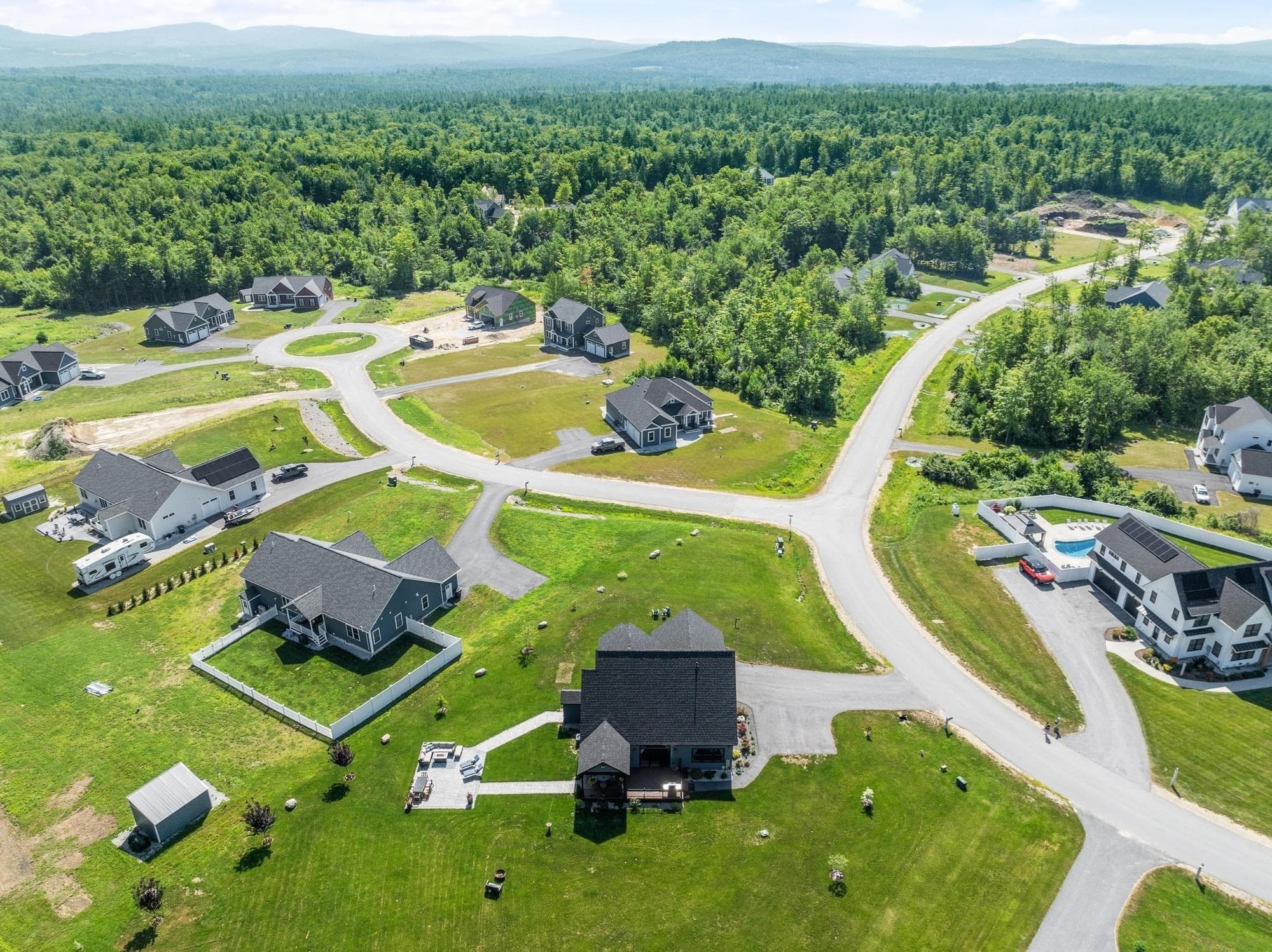 Single Family Residence at 467 Blane Circle, Pembroke NH 03275, Pembroke, photo 35 of 39