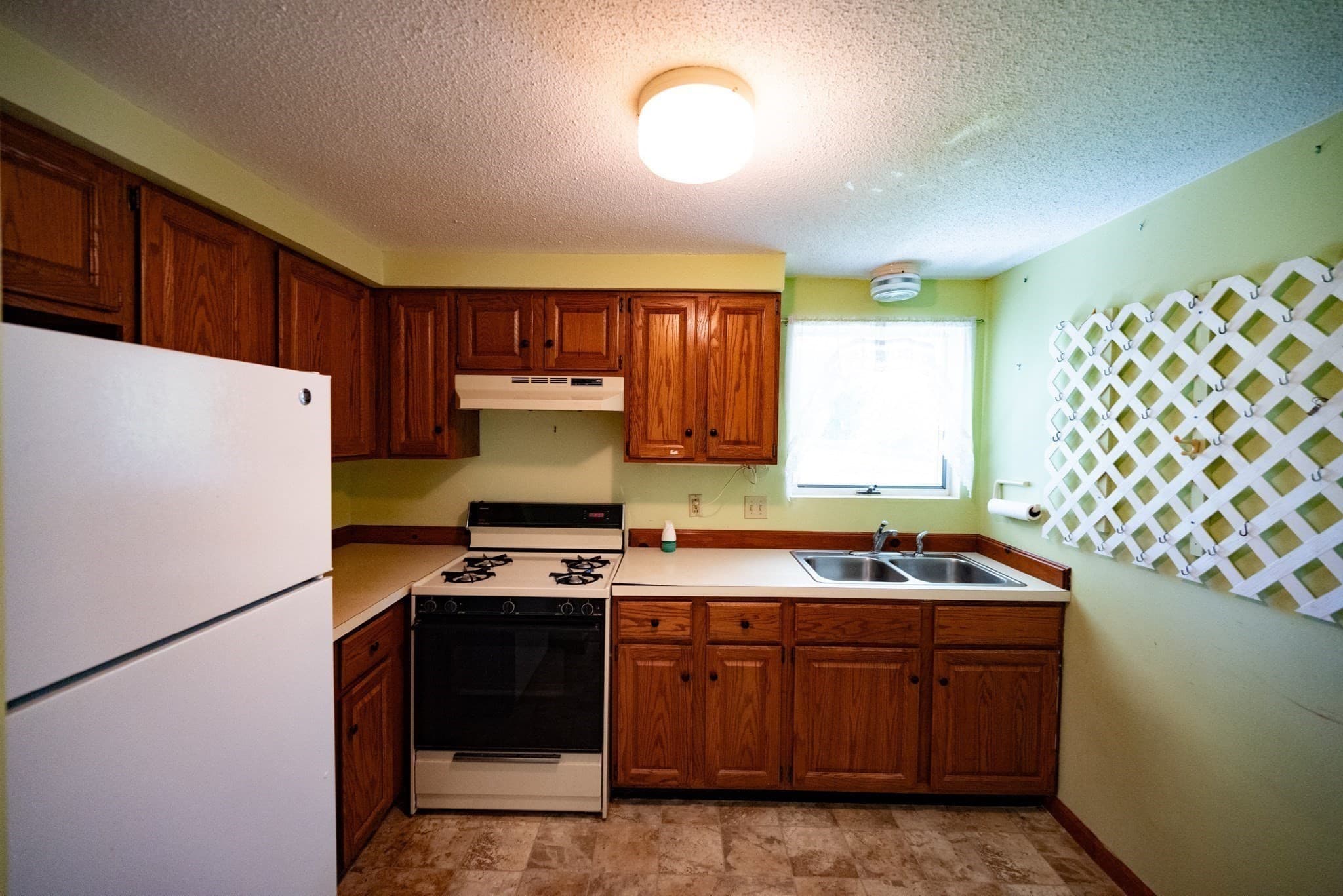Condominium at 91 Briar Way # 91, Greenfield MA 01301, Greenfield, photo 5 of 25