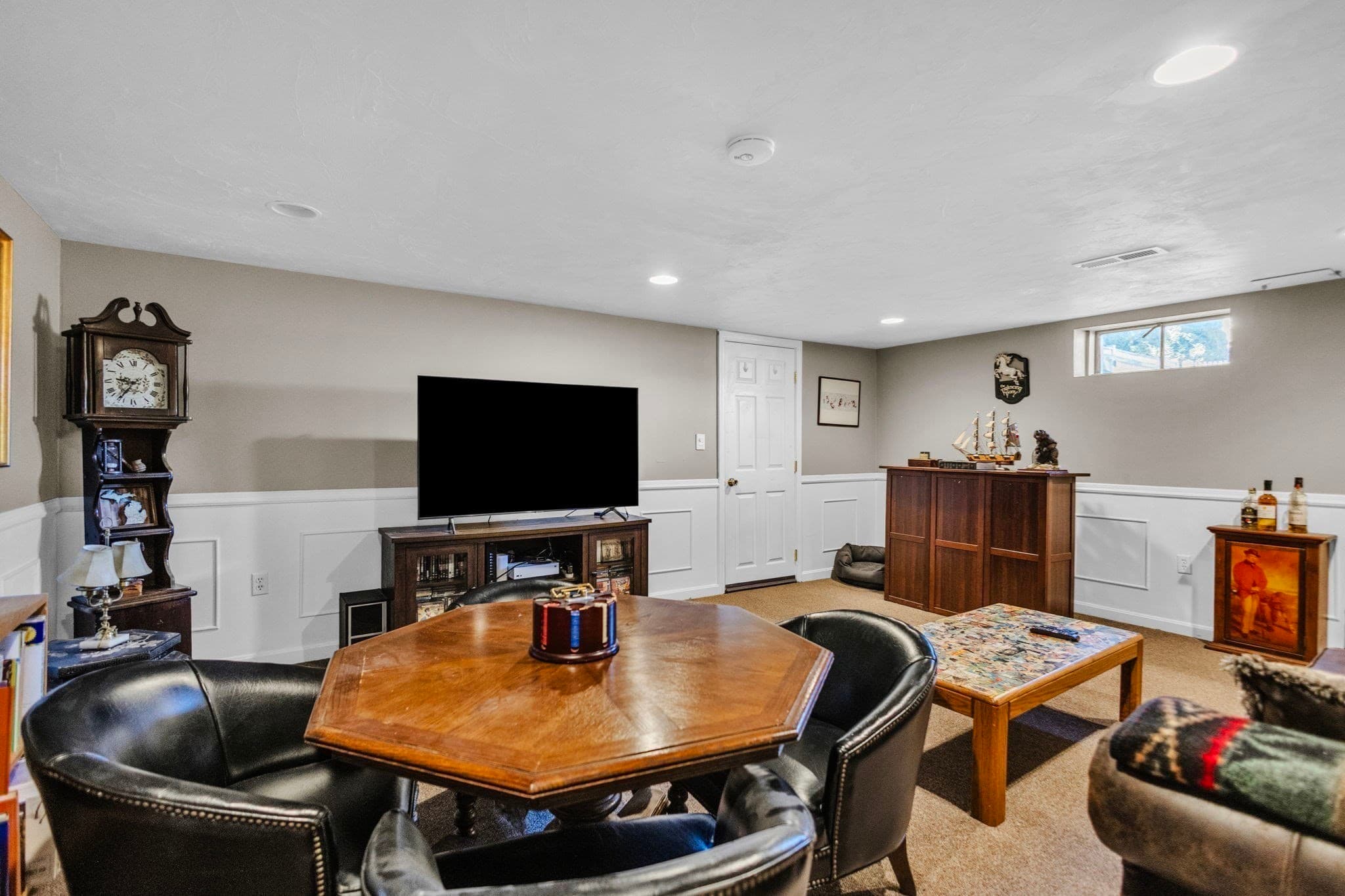 Single Family Residence at 4 Stratton Rd, Hudson MA 01749, Hudson, photo 26 of 41