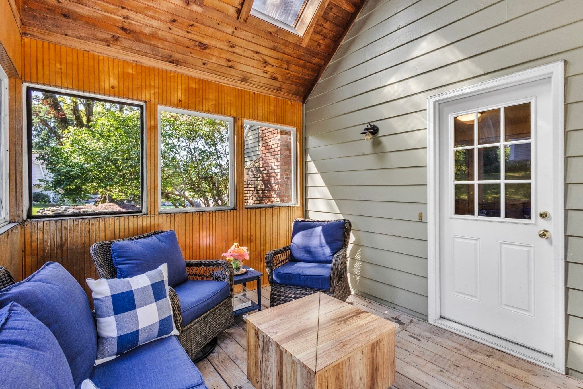 Single Family Residence at 4 Stratton Rd, Hudson MA 01749, Hudson, photo 30 of 41