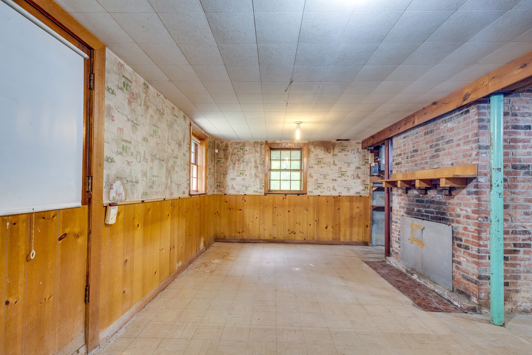 Single Family Residence at 20 Tyler Rd, Beverly MA 01915, Beverly, photo 17 of 30