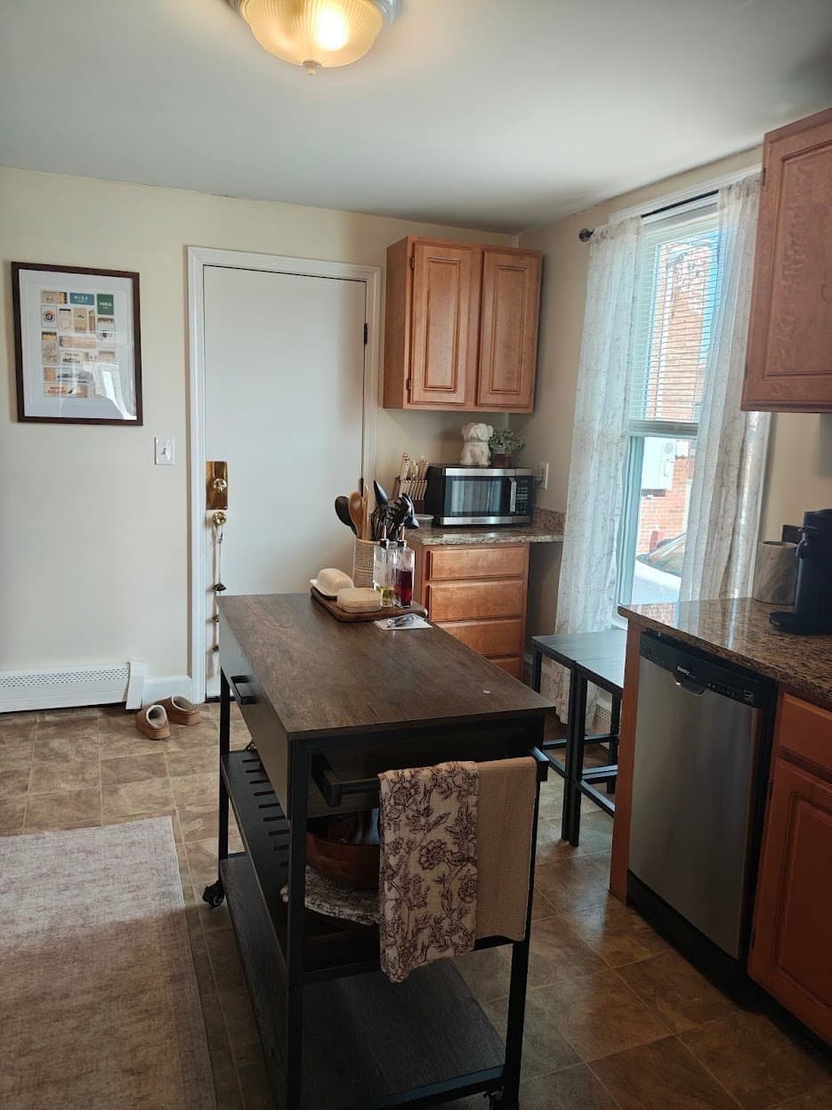 3 Family at 5 Ellery, Boston MA 02127, Boston, photo 3 of 17