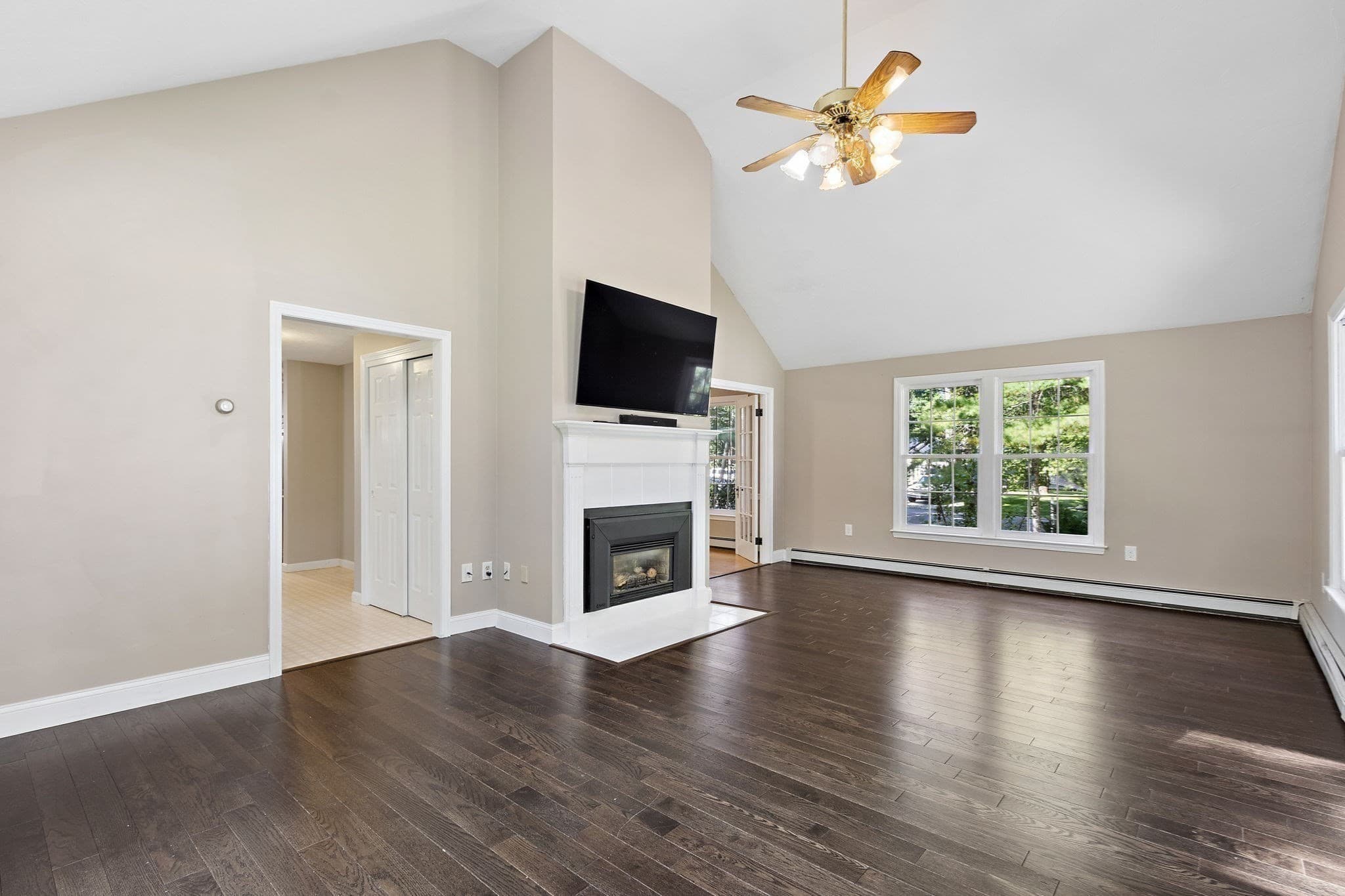 Single Family Residence at 23 Oak St, Medway MA 02053, Medway, photo 9 of 42