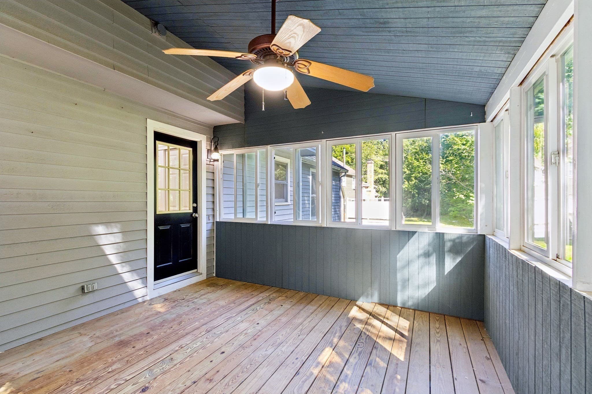 Single Family Residence at 23 Oak St, Medway MA 02053, Medway, photo 30 of 42