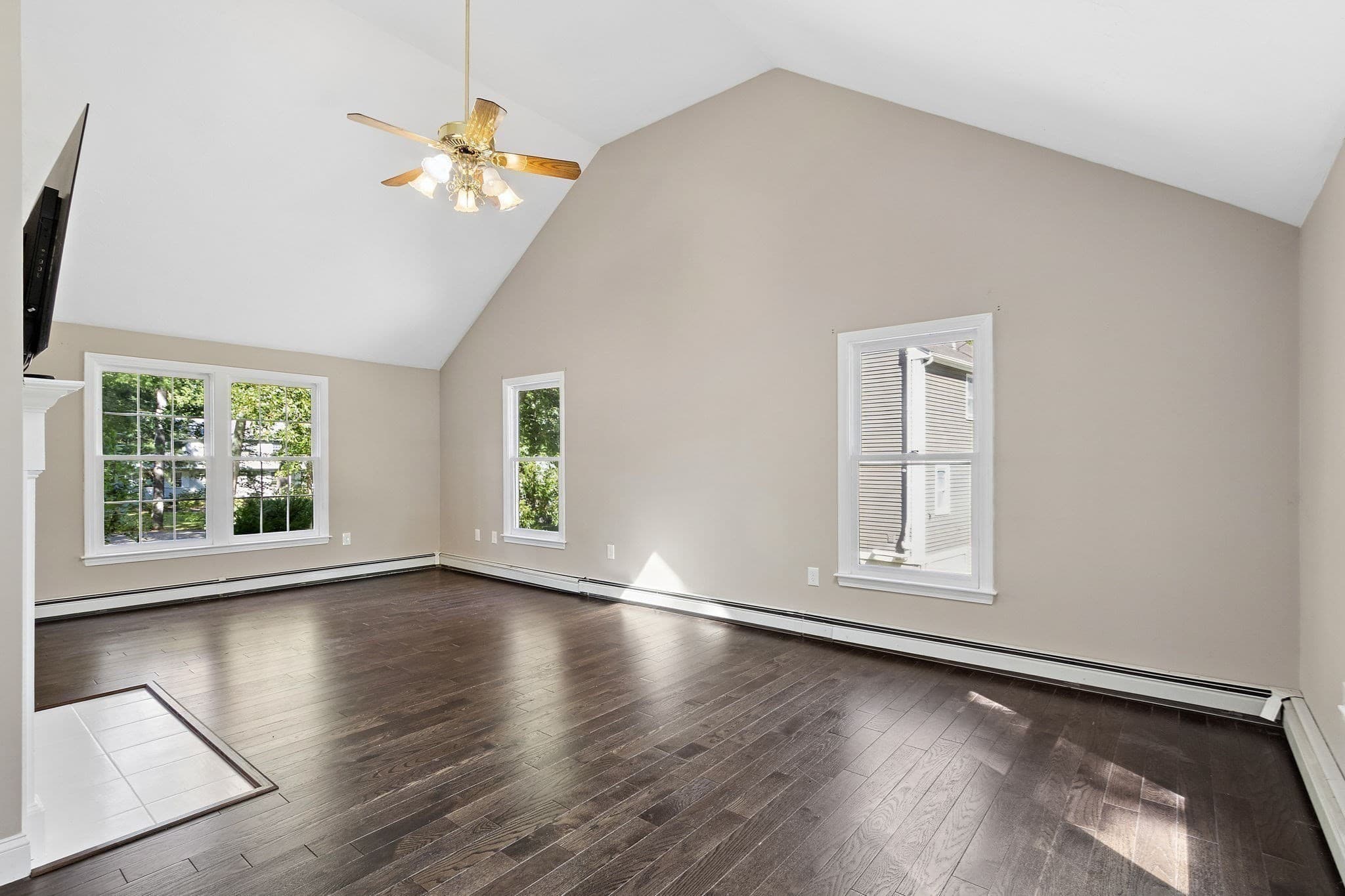 Single Family Residence at 23 Oak St, Medway MA 02053, Medway, photo 11 of 42