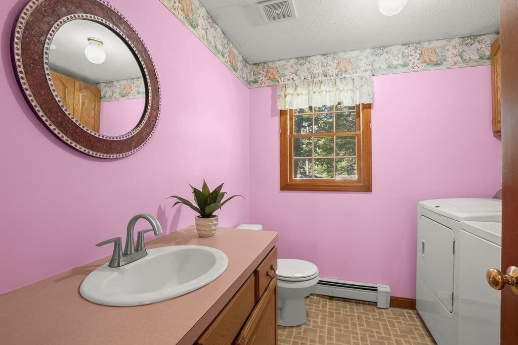 Single Family Residence at 41 Virginia Ave, North Attleboro MA 02763, North Attleboro, photo 11 of 32