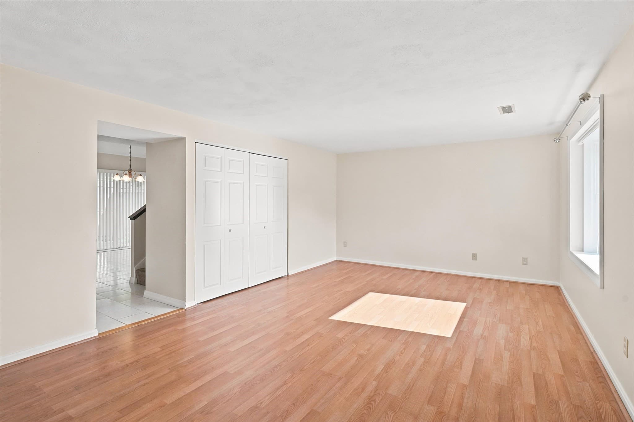 Condominium at 59 Holyoke # 3, Lynn MA 01905, Lynn, photo 17 of 41