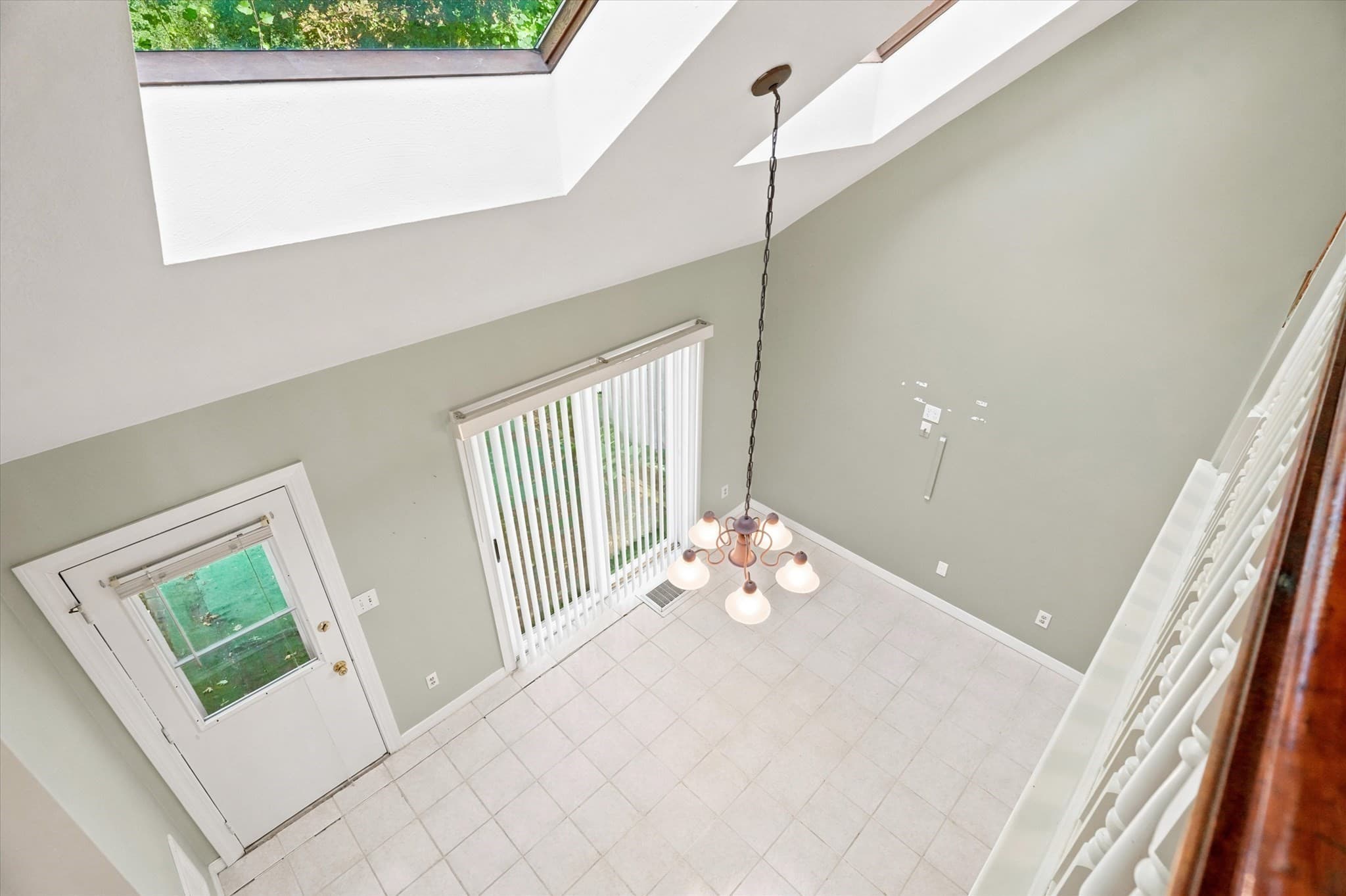 Condominium at 59 Holyoke # 3, Lynn MA 01905, Lynn, photo 26 of 41
