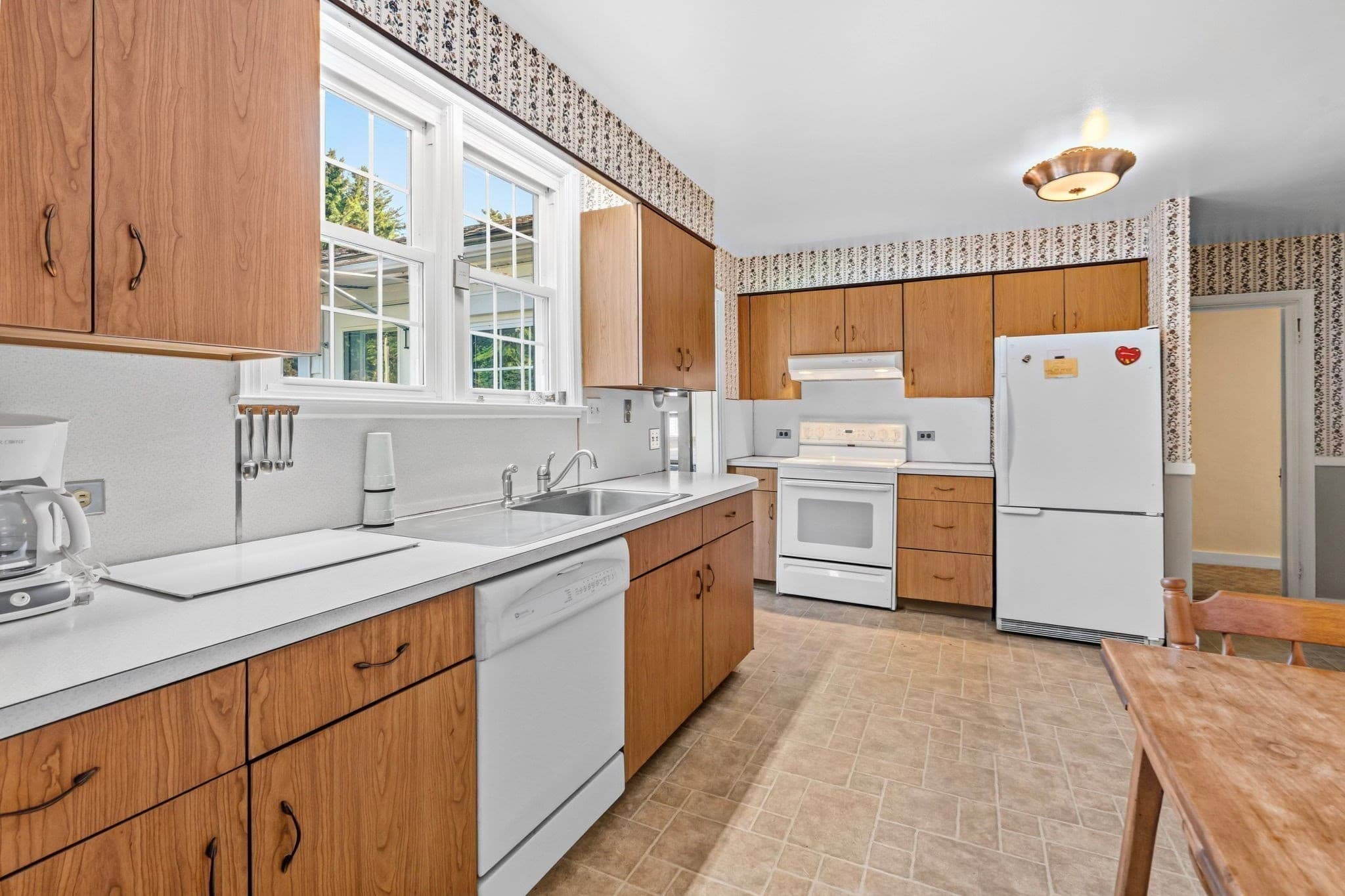 Single Family Residence at 515 Main Rd, Chesterfield MA 01012, photo 8 of 42