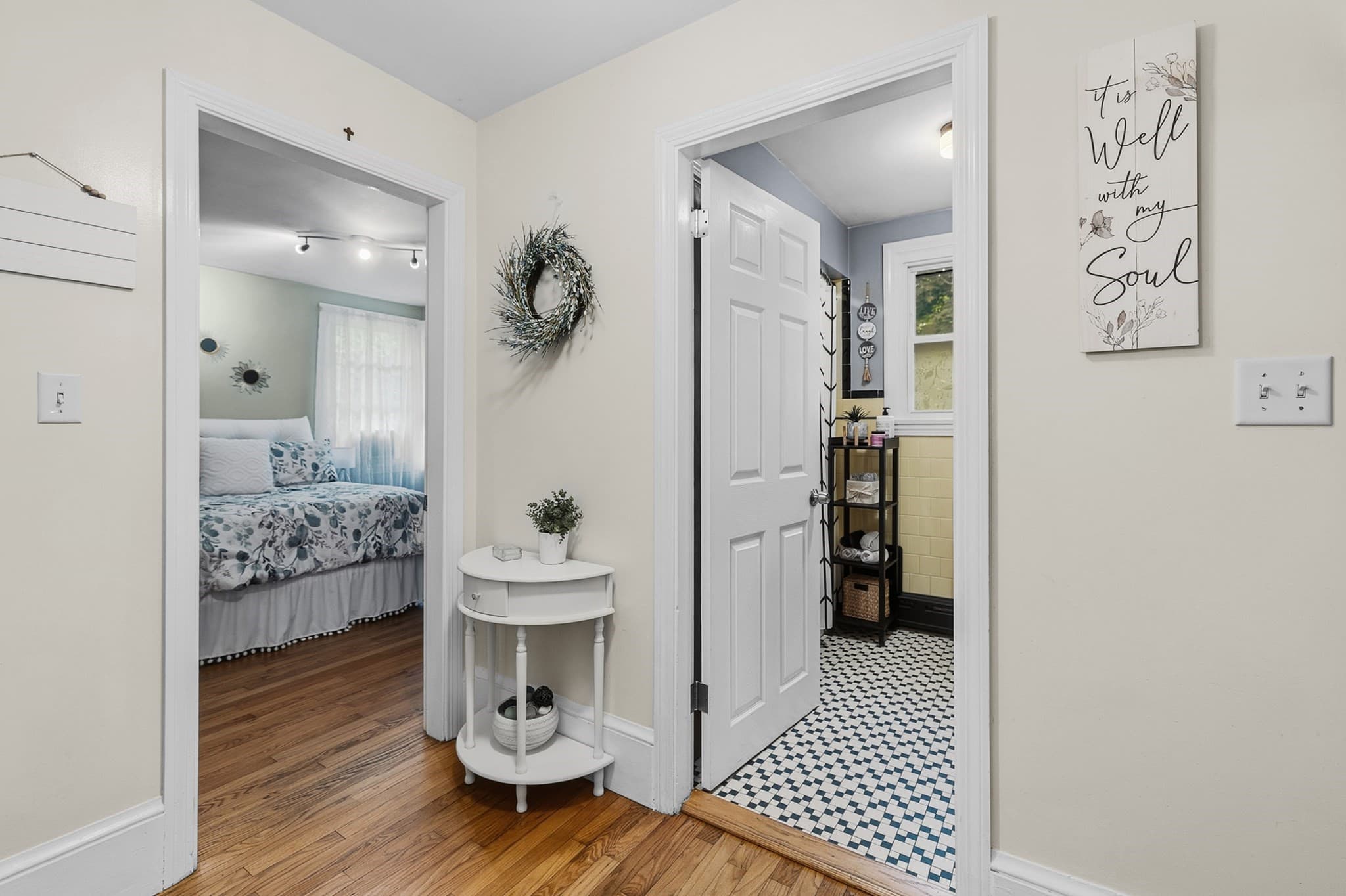 Single Family Residence at 7 Norfolk Ave, Dartmouth MA 02747, Dartmouth, photo 20 of 26