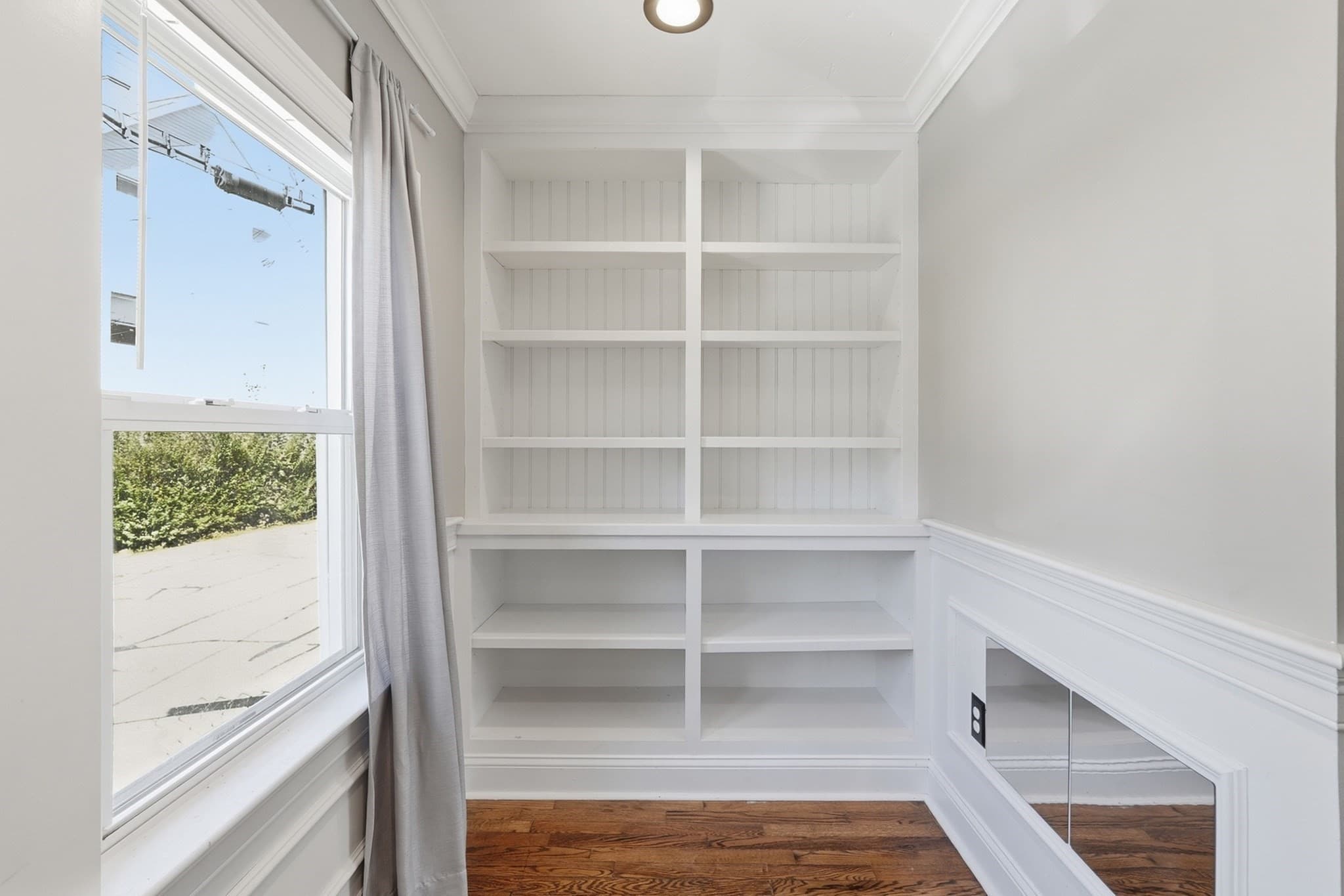 Single Family Residence at 6 Goddard St, Webster MA 01570, Webster, photo 9 of 29