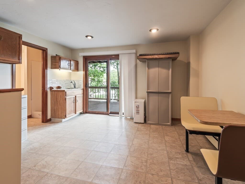 Single Family Residence at 51 Old North Woodstock Rd, Southbridge MA 01550, Southbridge, photo 18 of 23