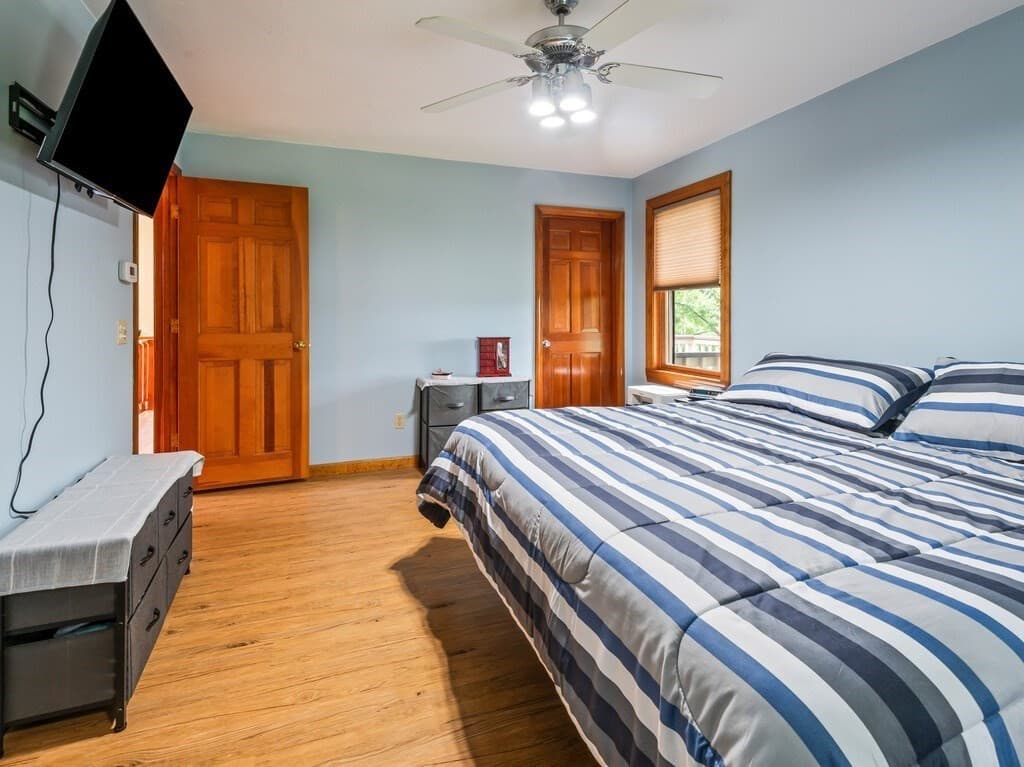 Single Family Residence at 51 Old North Woodstock Rd, Southbridge MA 01550, Southbridge, photo 11 of 23