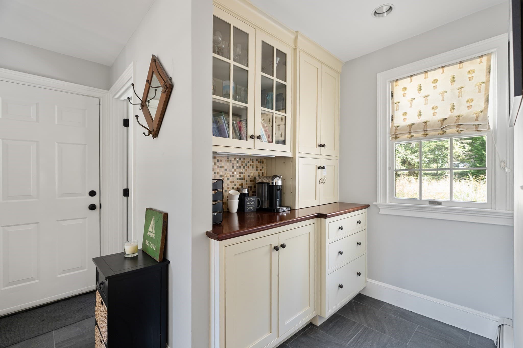 Single Family Residence at 56 Indian Wind Drive, Scituate MA 02066, Scituate, photo 3 of 42