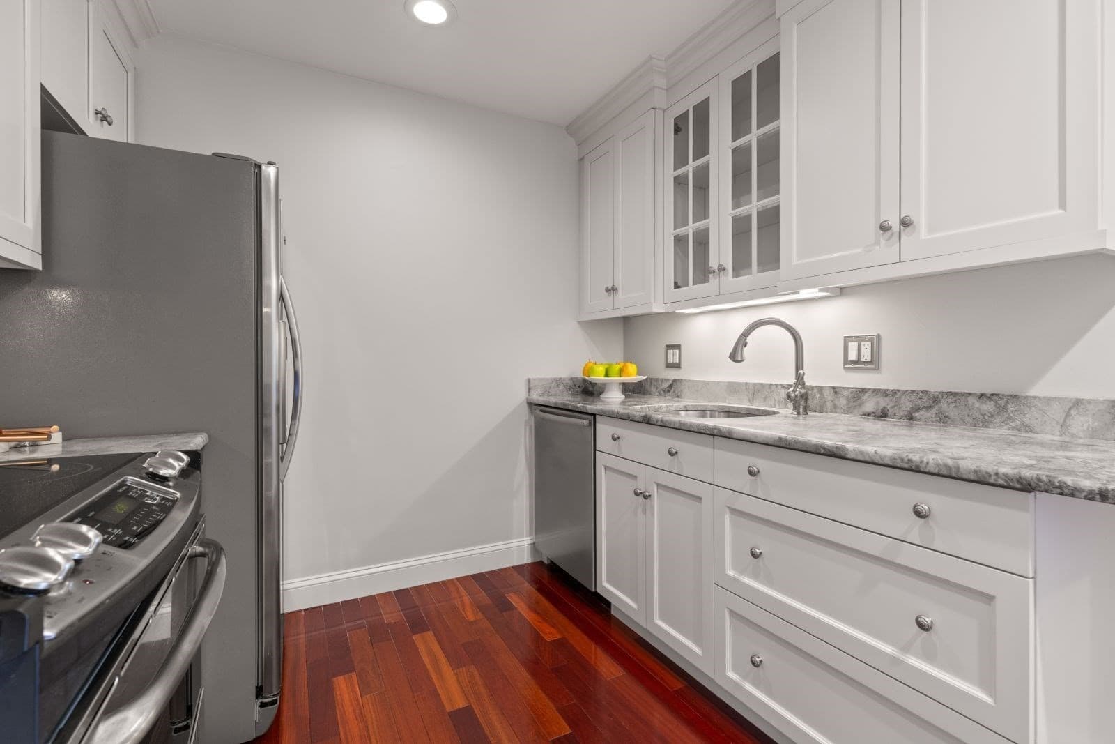 Condominium at 75 Clarendon St # 607, Boston MA 02116, photo 5 of 15