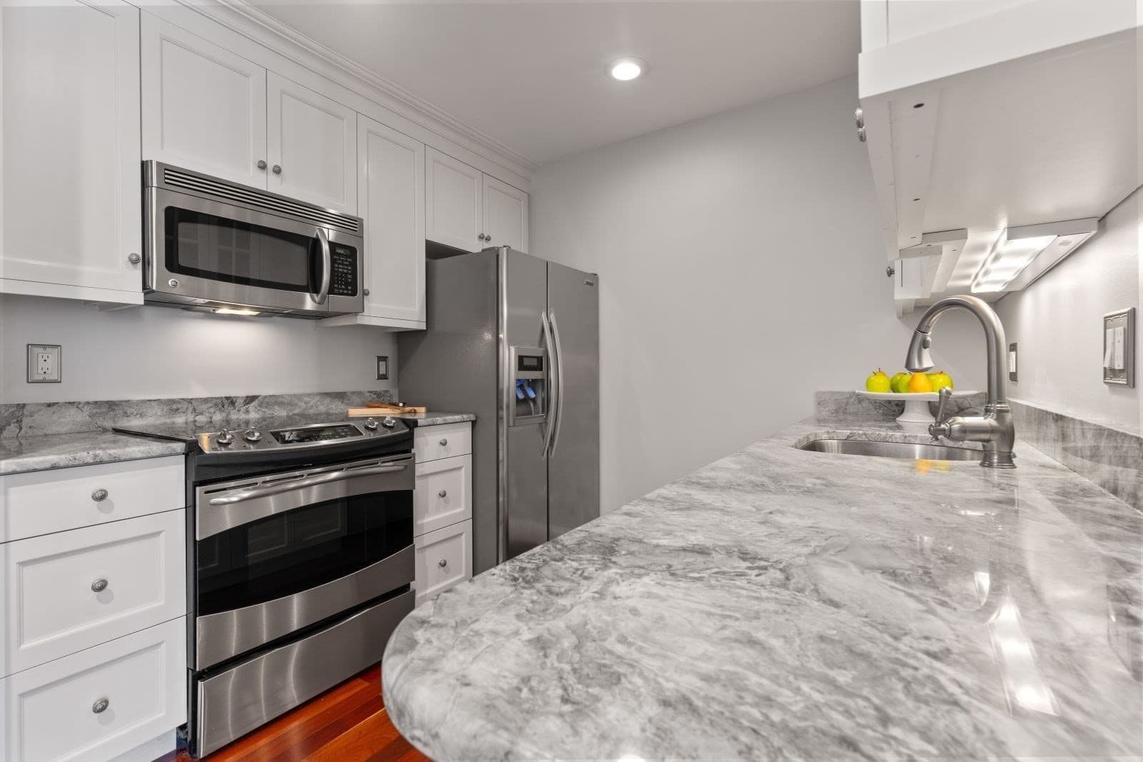 Condominium at 75 Clarendon St # 607, Boston MA 02116, photo 4 of 15