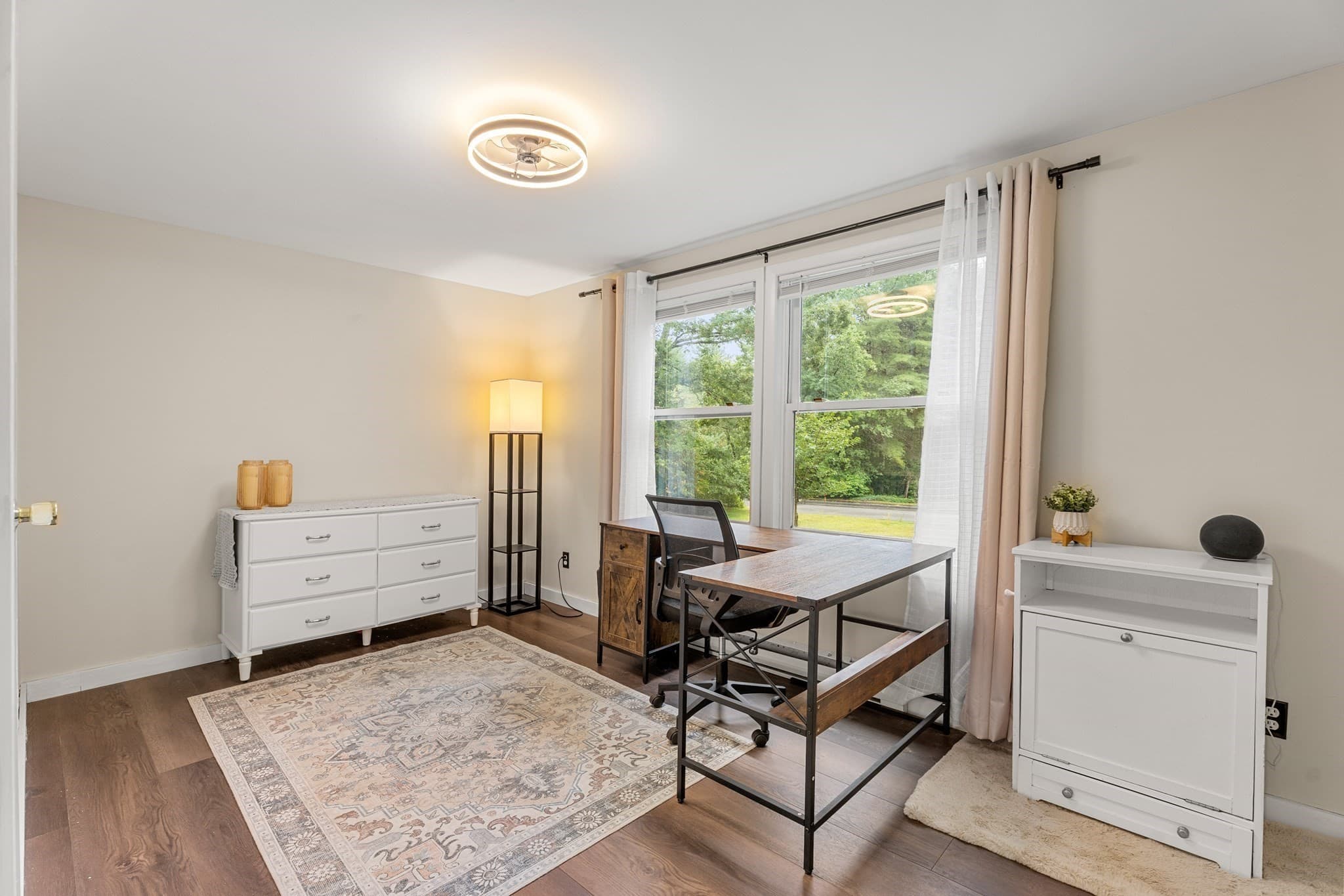 Single Family Residence at 41 Woodland Rd, Uxbridge MA 01569, Uxbridge, photo 13 of 31