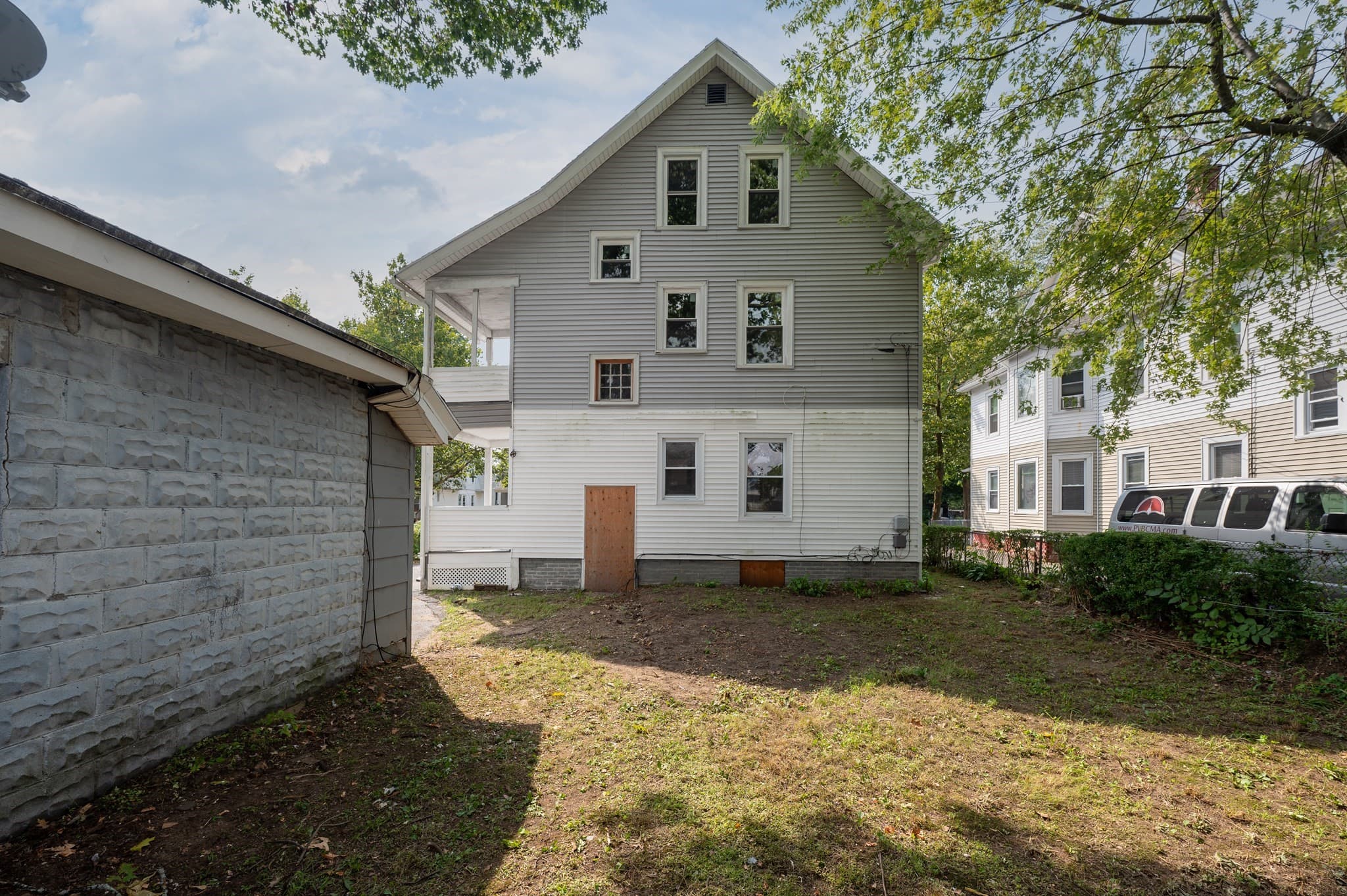 3 Family - 3 Units Up/Down at 201-203 College St, Springfield MA 01109, Springfield, photo 36 of 39