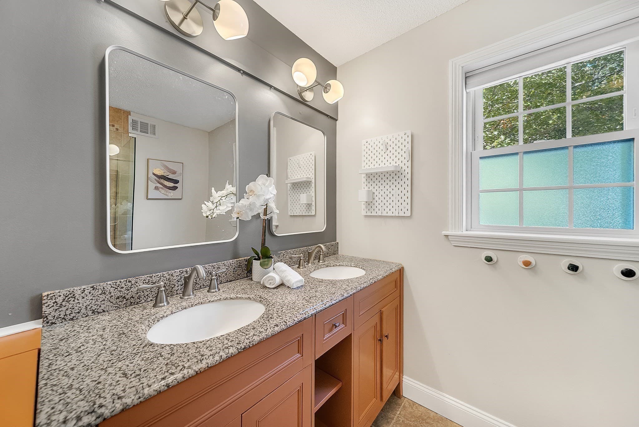 Condominium at 45 Bishops Forest Dr # 45, Waltham MA 02452, Waltham, photo 24 of 42