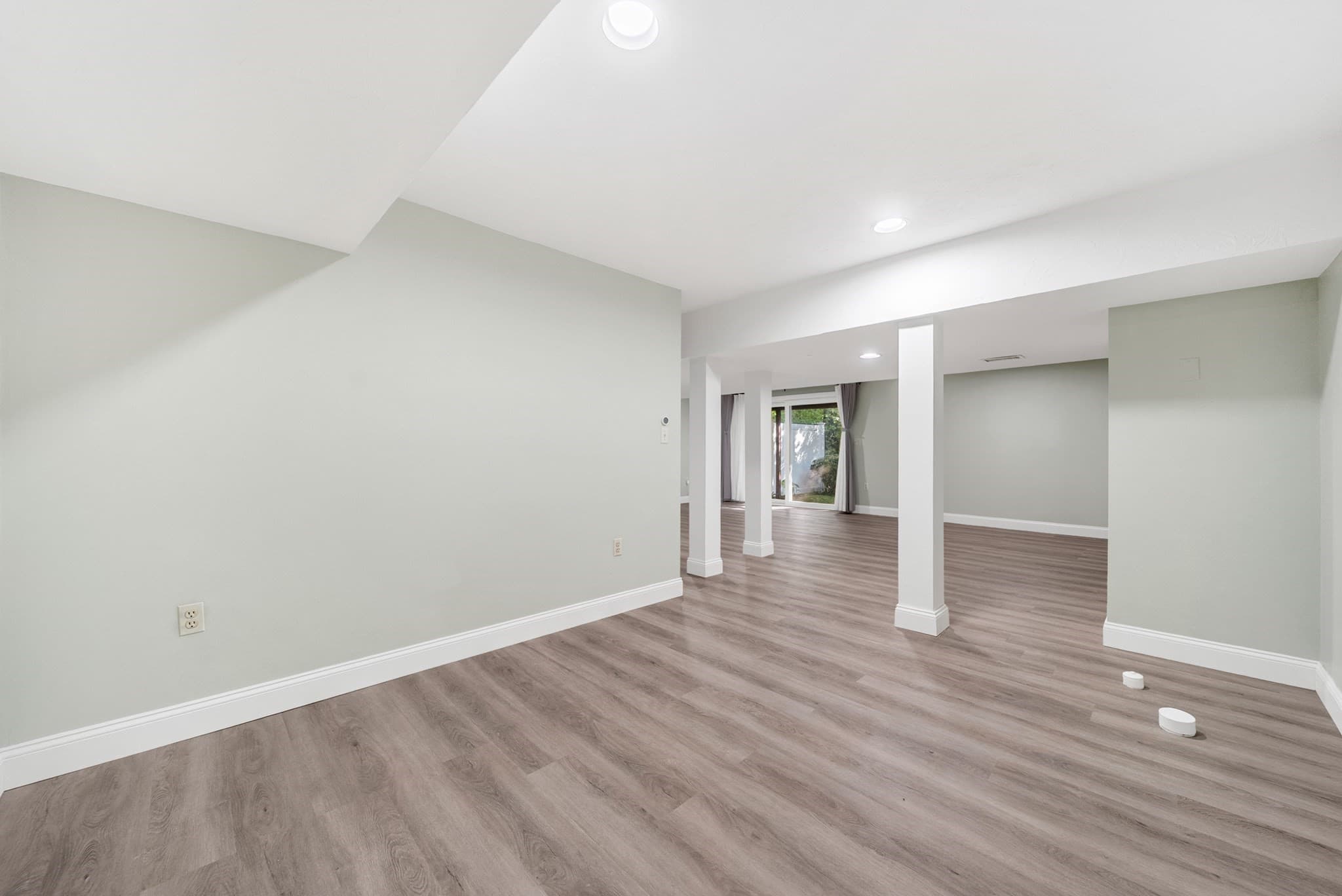 Condominium at 45 Bishops Forest Dr # 45, Waltham MA 02452, Waltham, photo 31 of 42