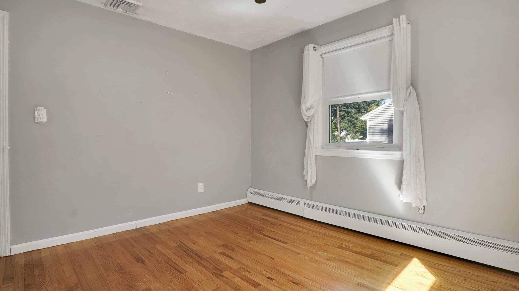 Single Family Residence at 59 Holland Dr, East Longmeadow MA 01028, East Longmeadow, photo 10 of 33