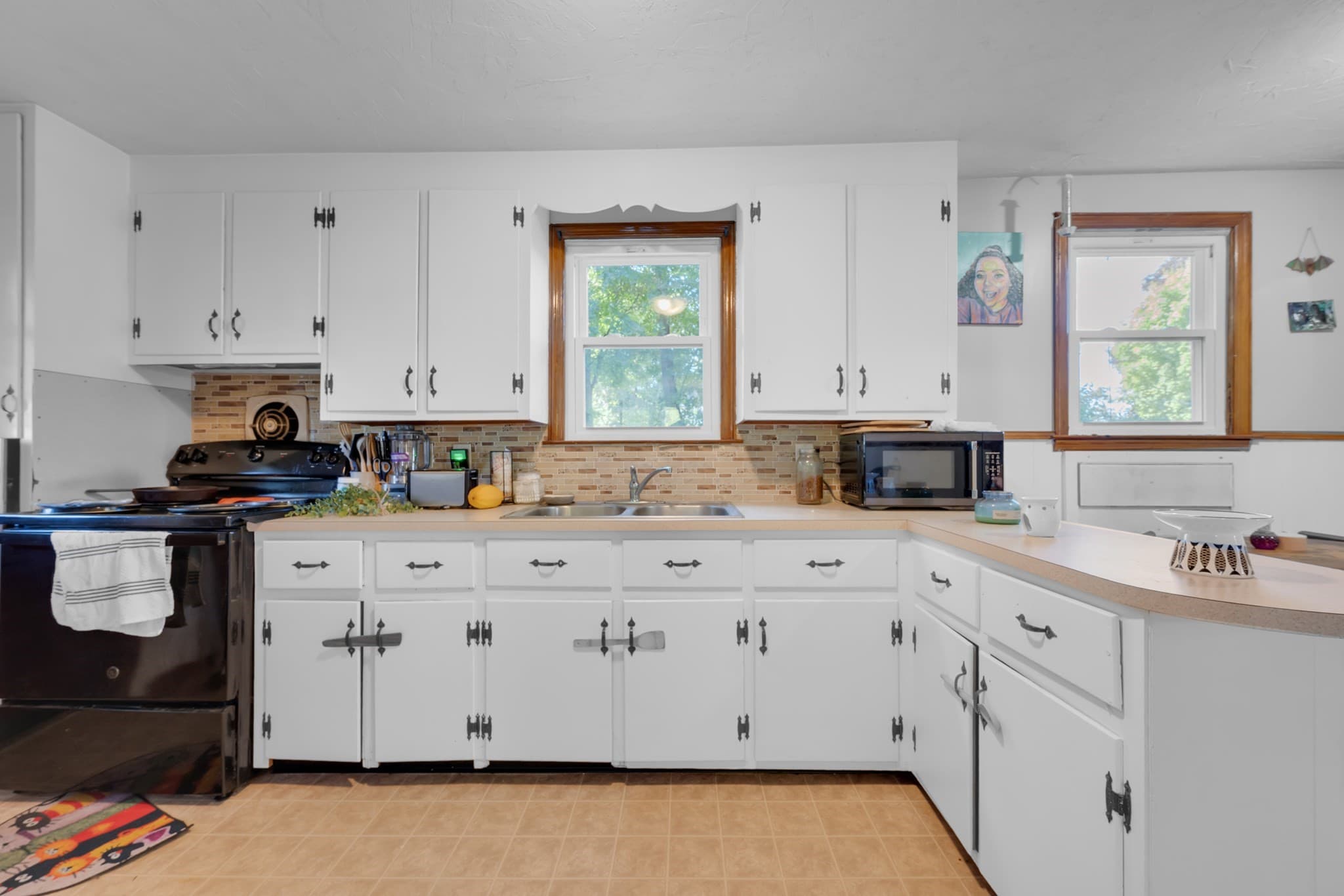 Multi Family at 1 Elm St, Oxford MA 01540, Oxford, photo 2 of 21