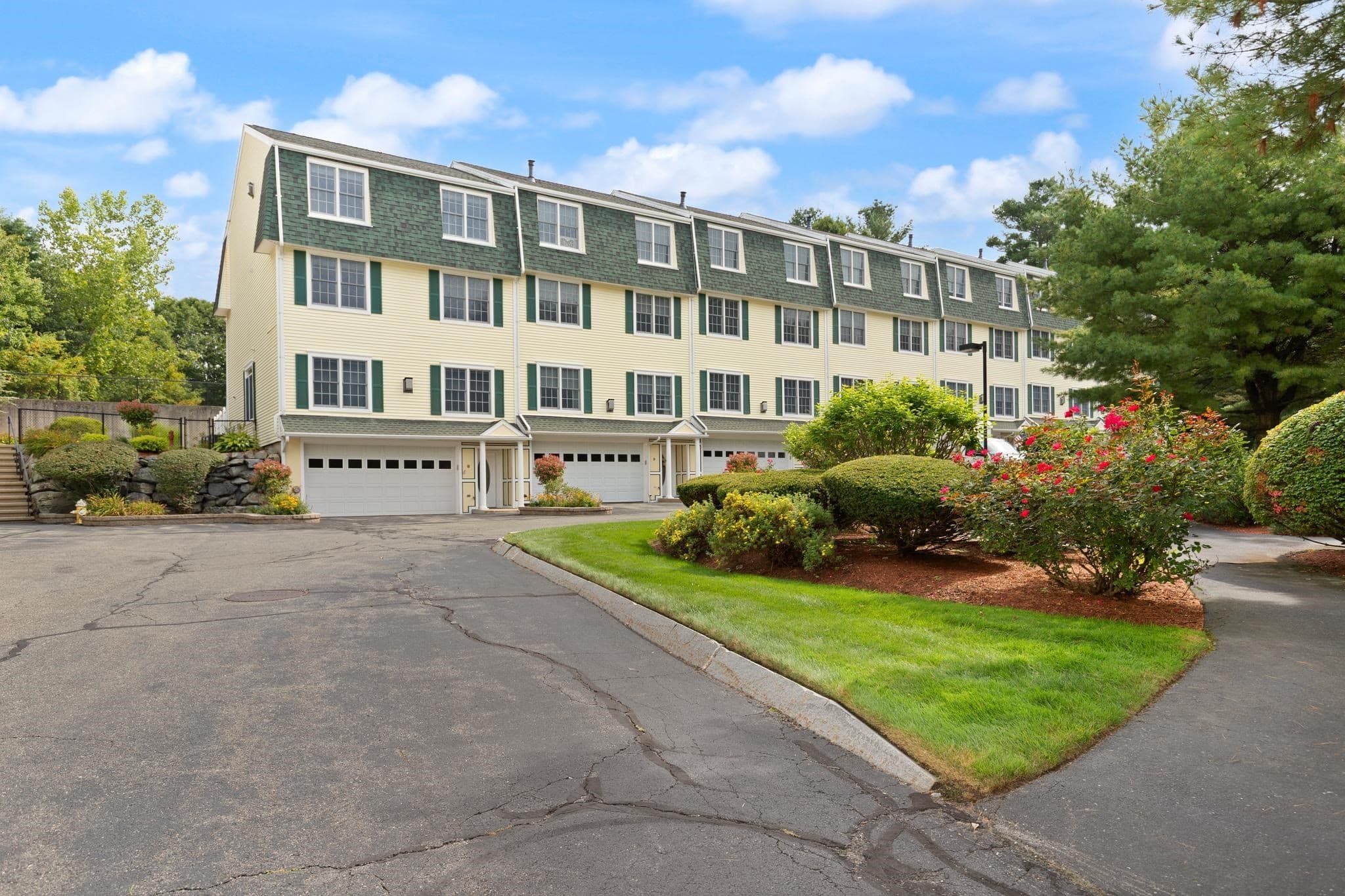 Condominium at 8 Dansreau Place # 8, Middleton MA 01949, Middleton, photo 2 of 41