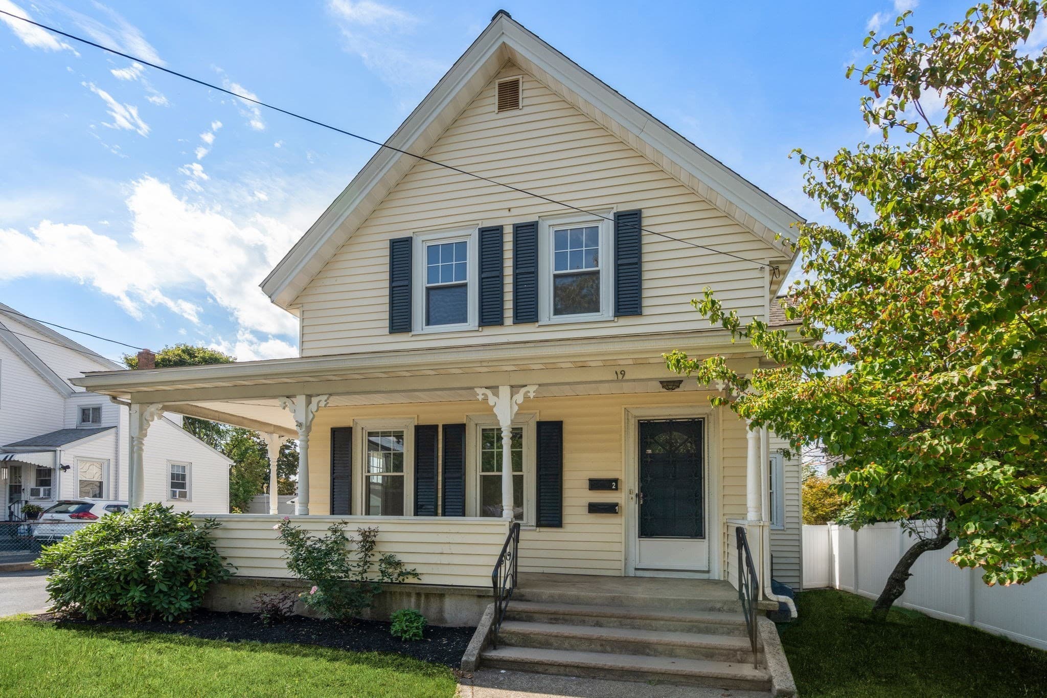 Multi Family at 19 Penn St, Quincy MA 02169, Quincy, photo 2 of 36