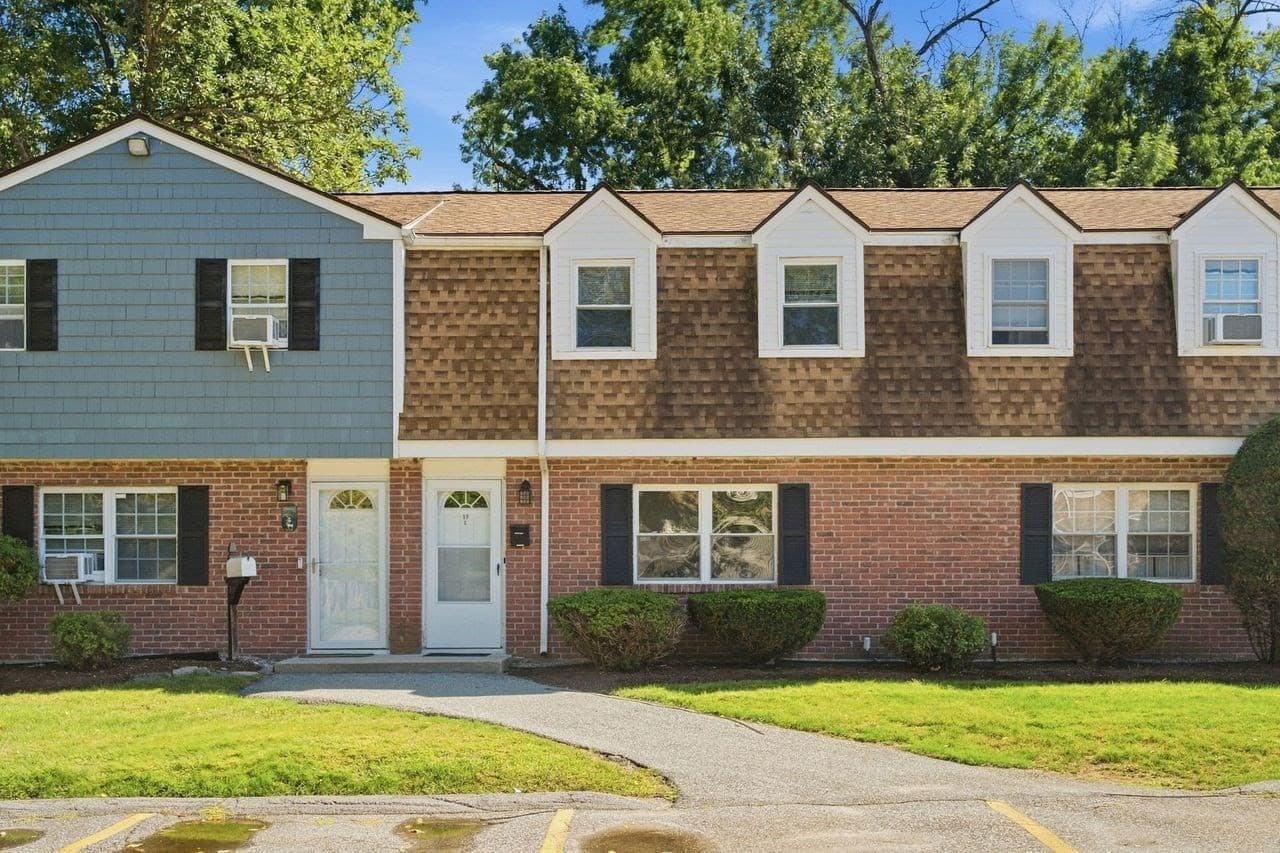 17 Orchard # L, Haverhill MA 01830