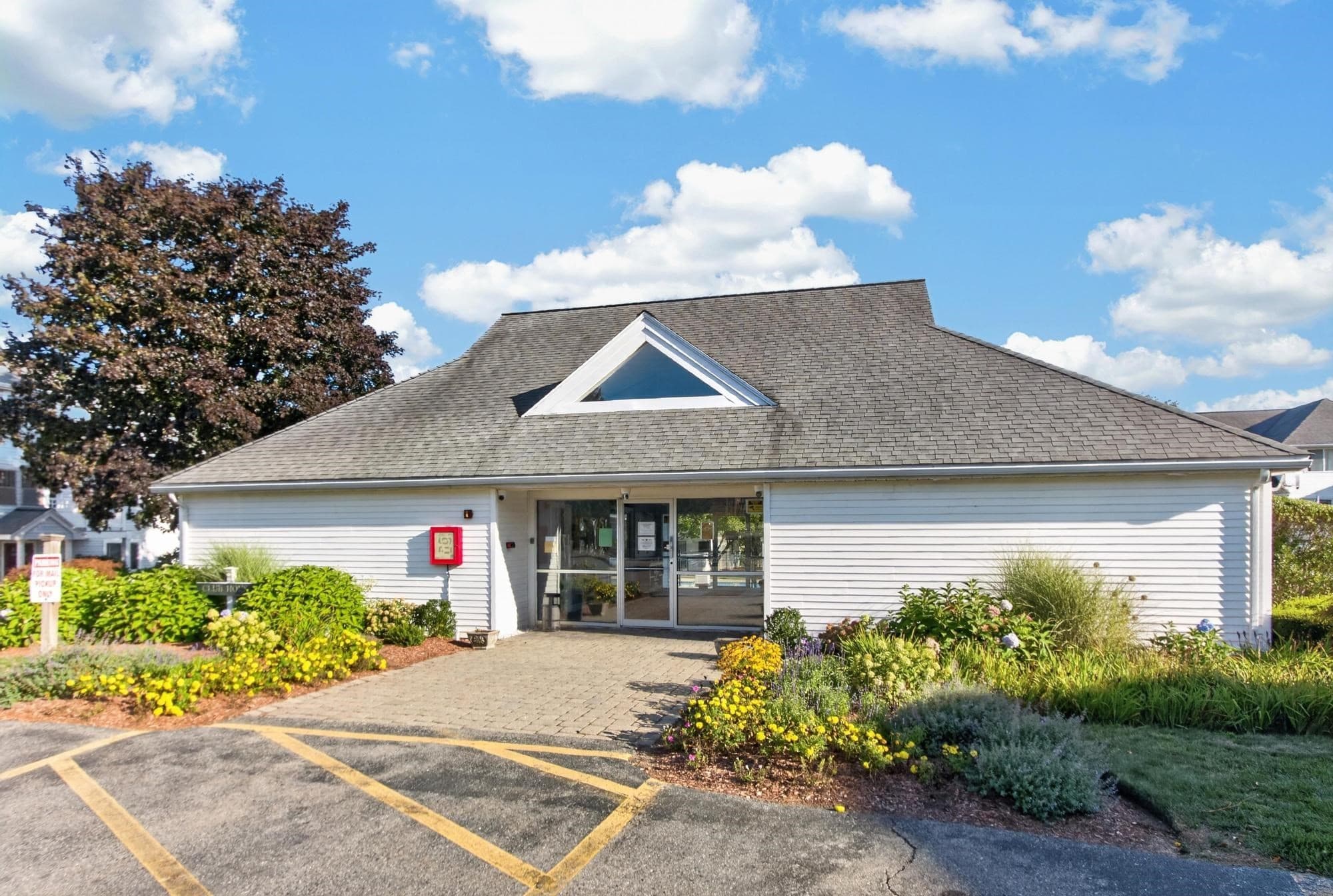 Condominium at 360 Littleton Road # C1, Chelmsford MA 01824, Chelmsford, photo 25 of 29