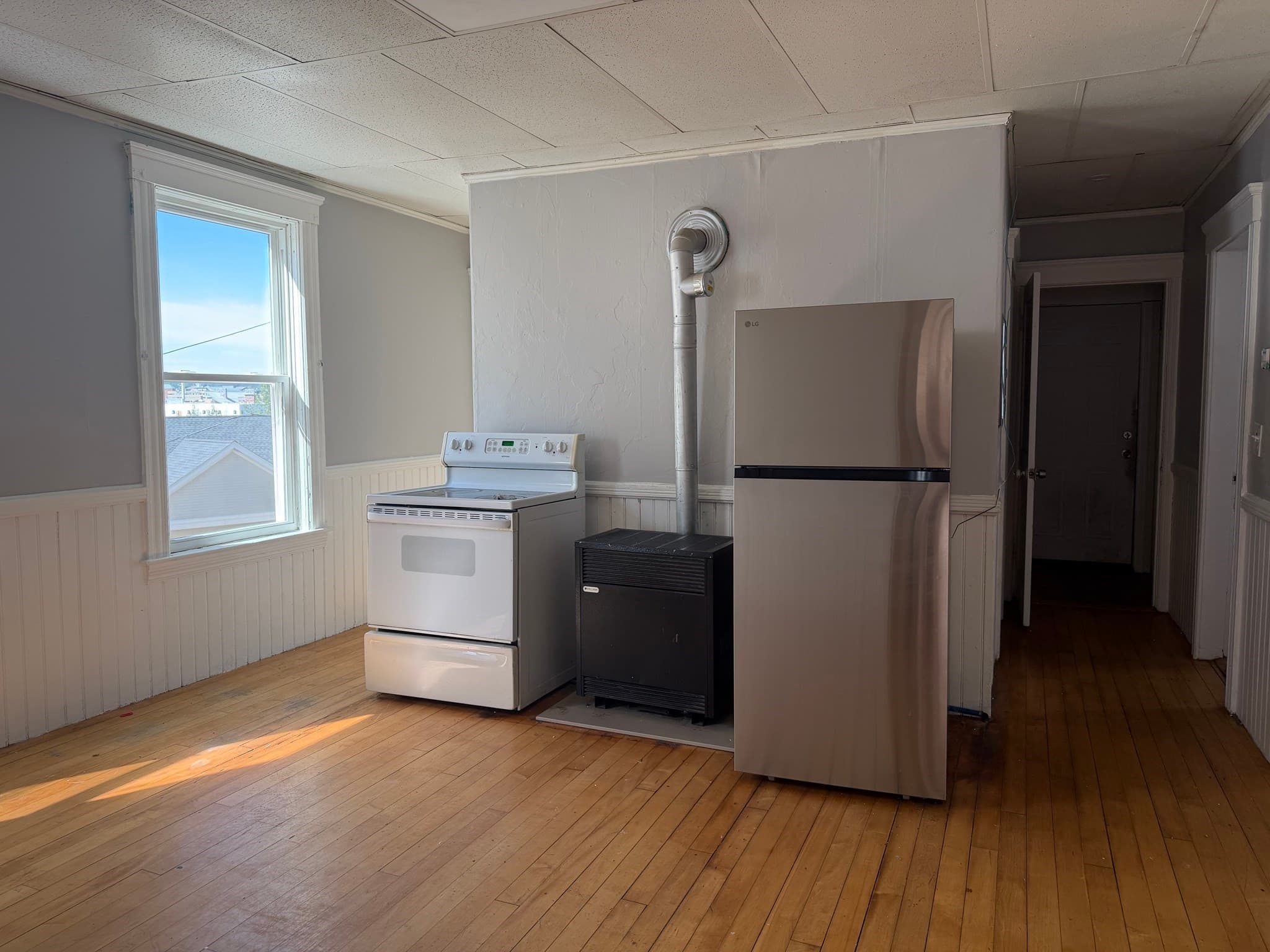 5-9 Family at 273-279 Grafton St, Worcester MA 01604, Worcester, photo 10 of 22